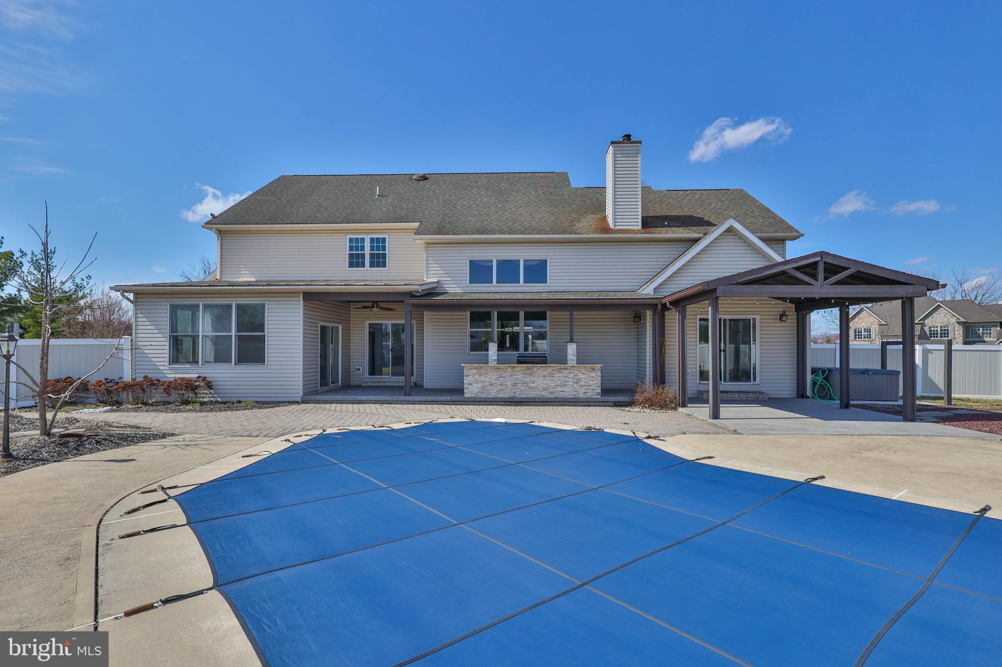 NEWBURG ESTATES - Residential