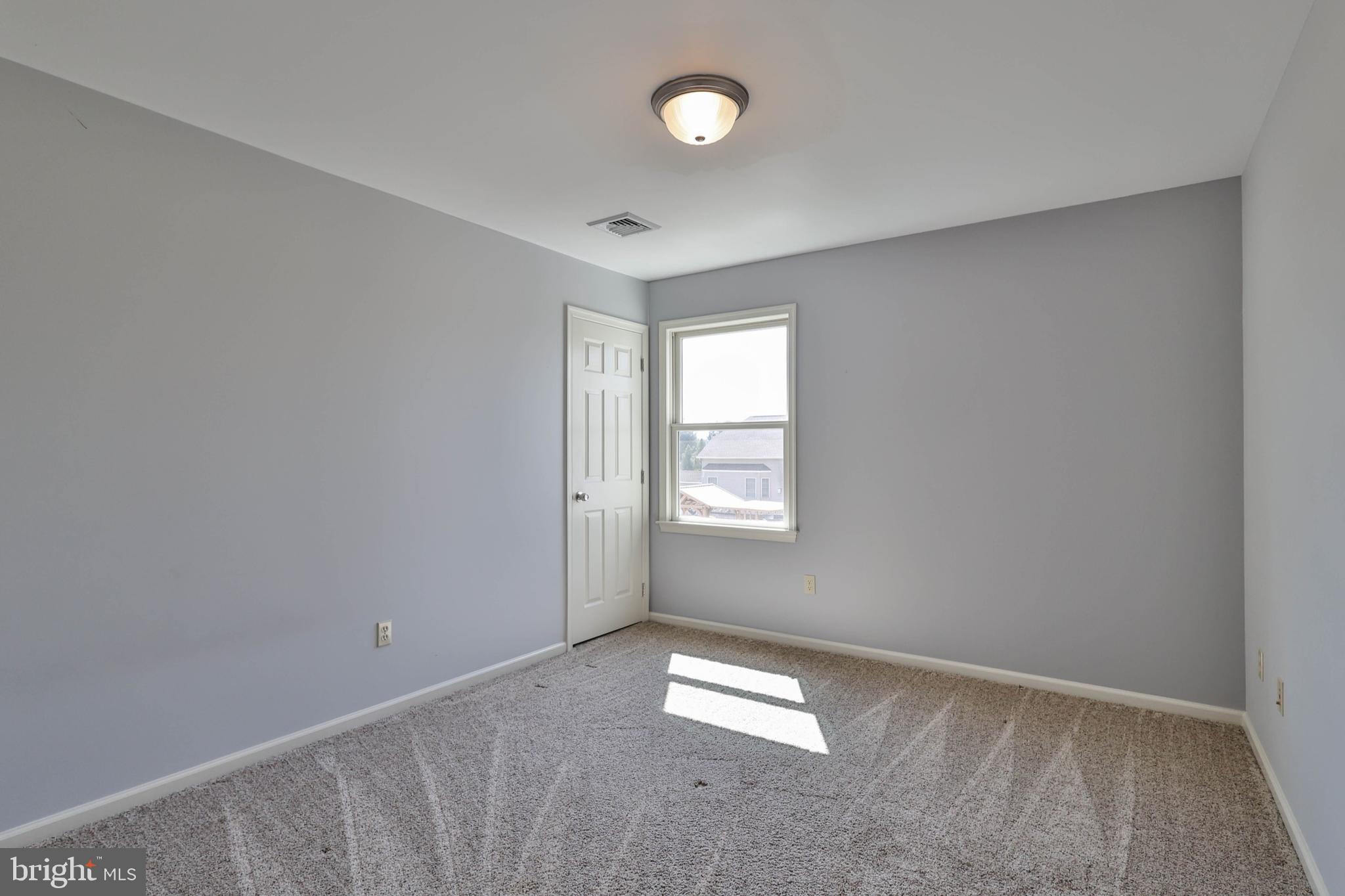 NEWBURG ESTATES - Residential