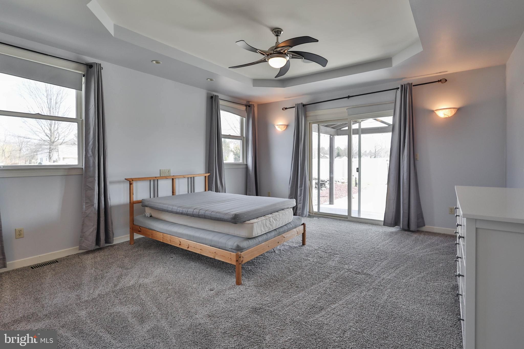 NEWBURG ESTATES - Residential