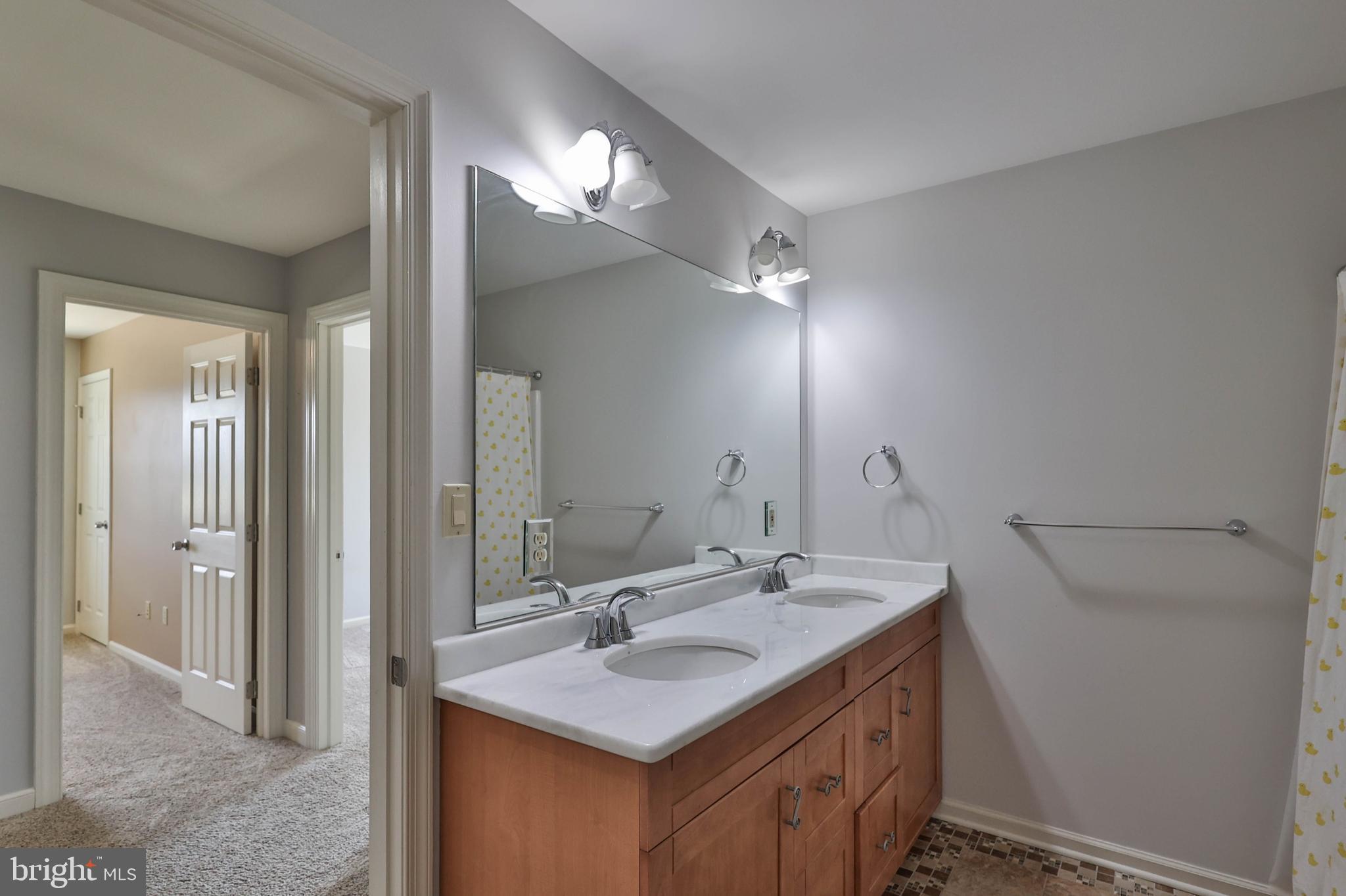 NEWBURG ESTATES - Residential