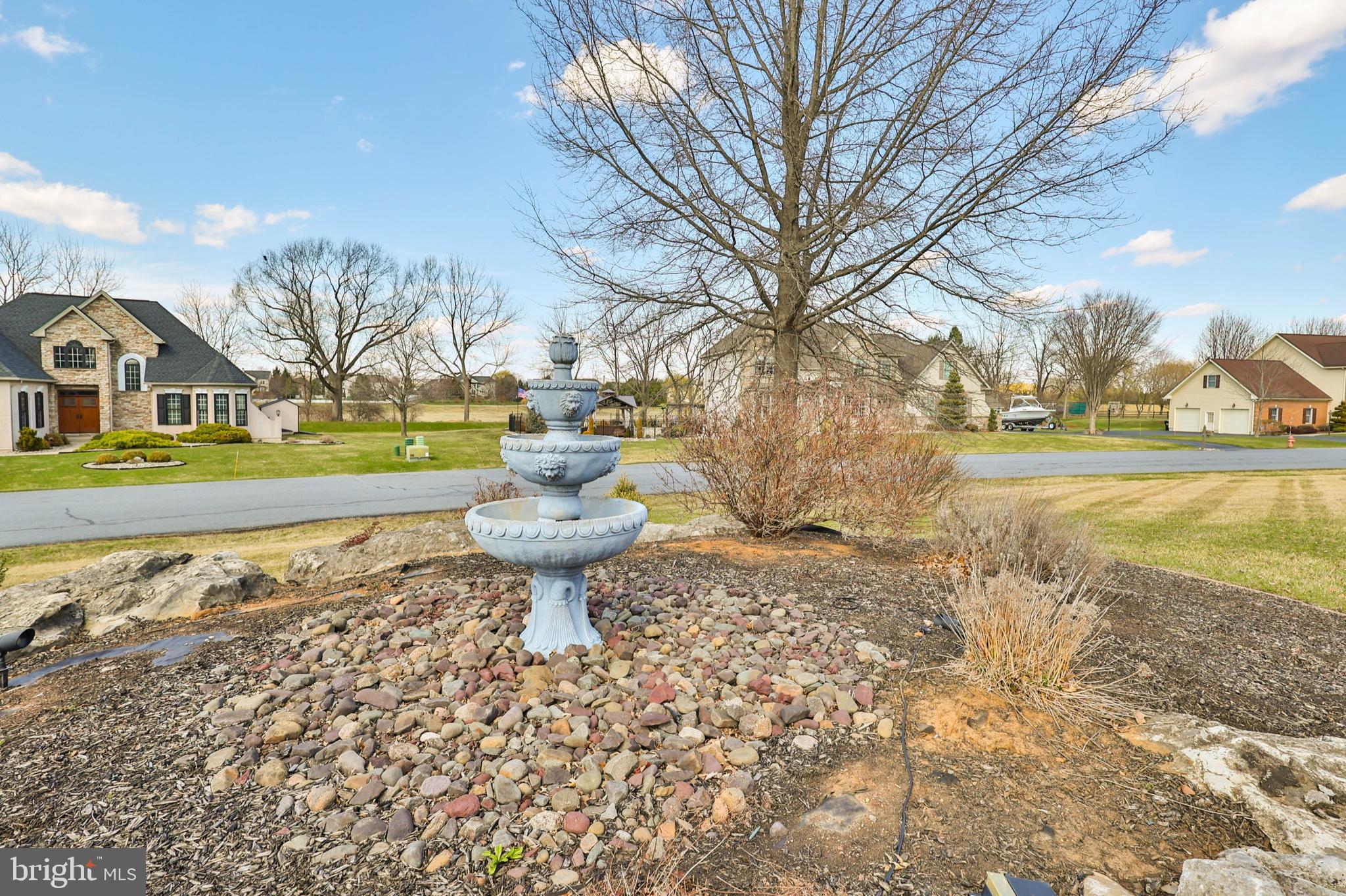 NEWBURG ESTATES - Residential