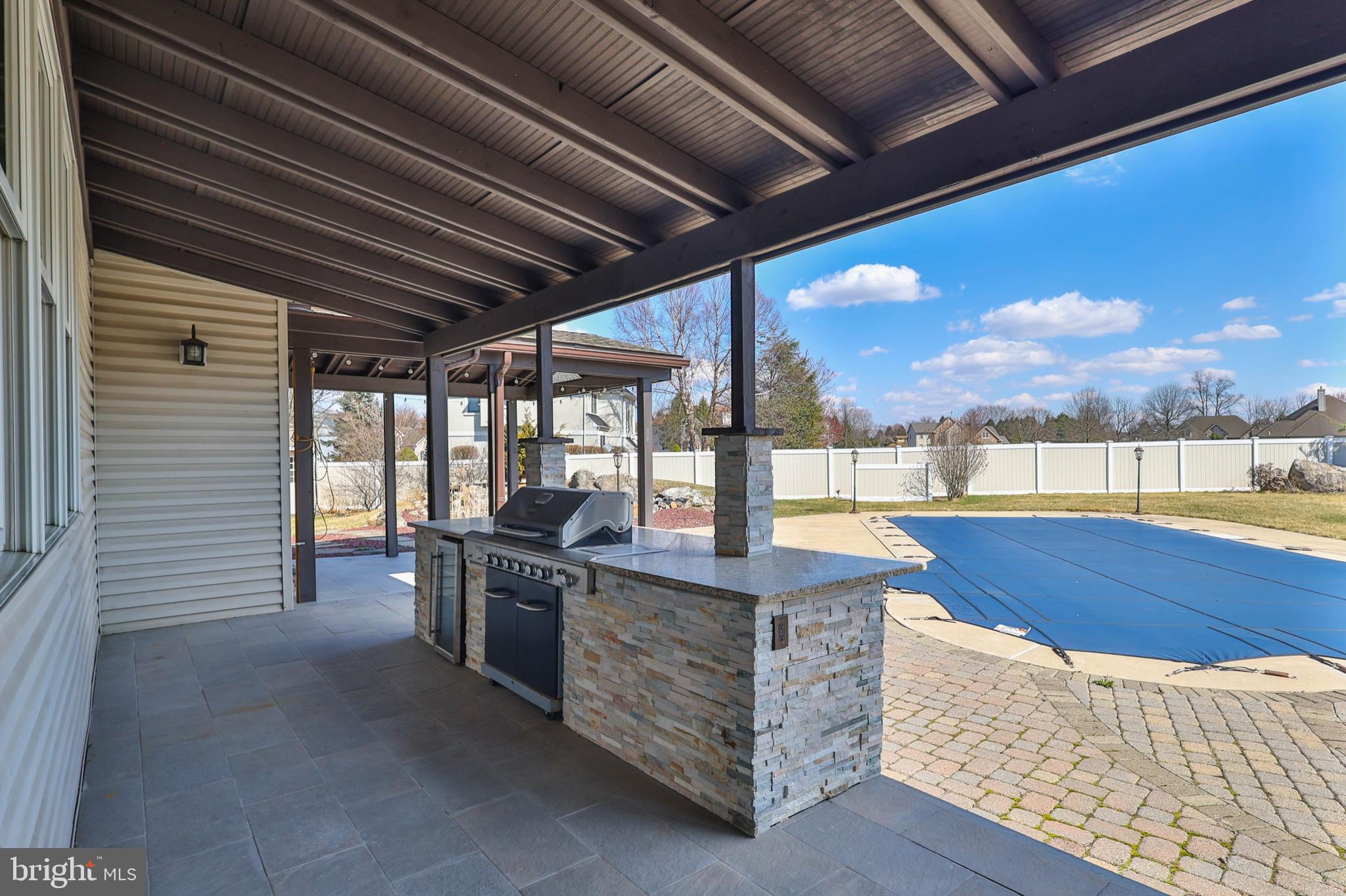 NEWBURG ESTATES - Residential