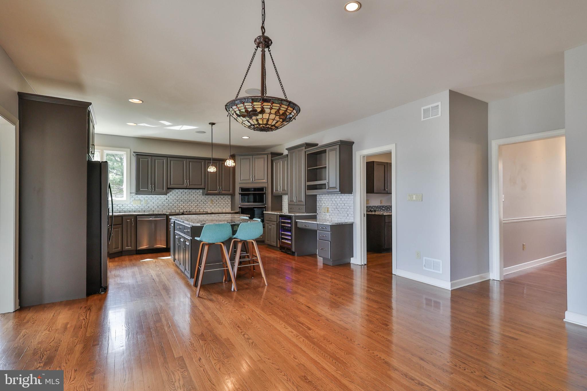 NEWBURG ESTATES - Residential