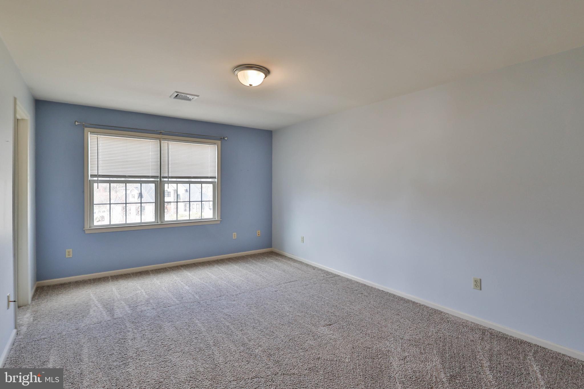 NEWBURG ESTATES - Residential