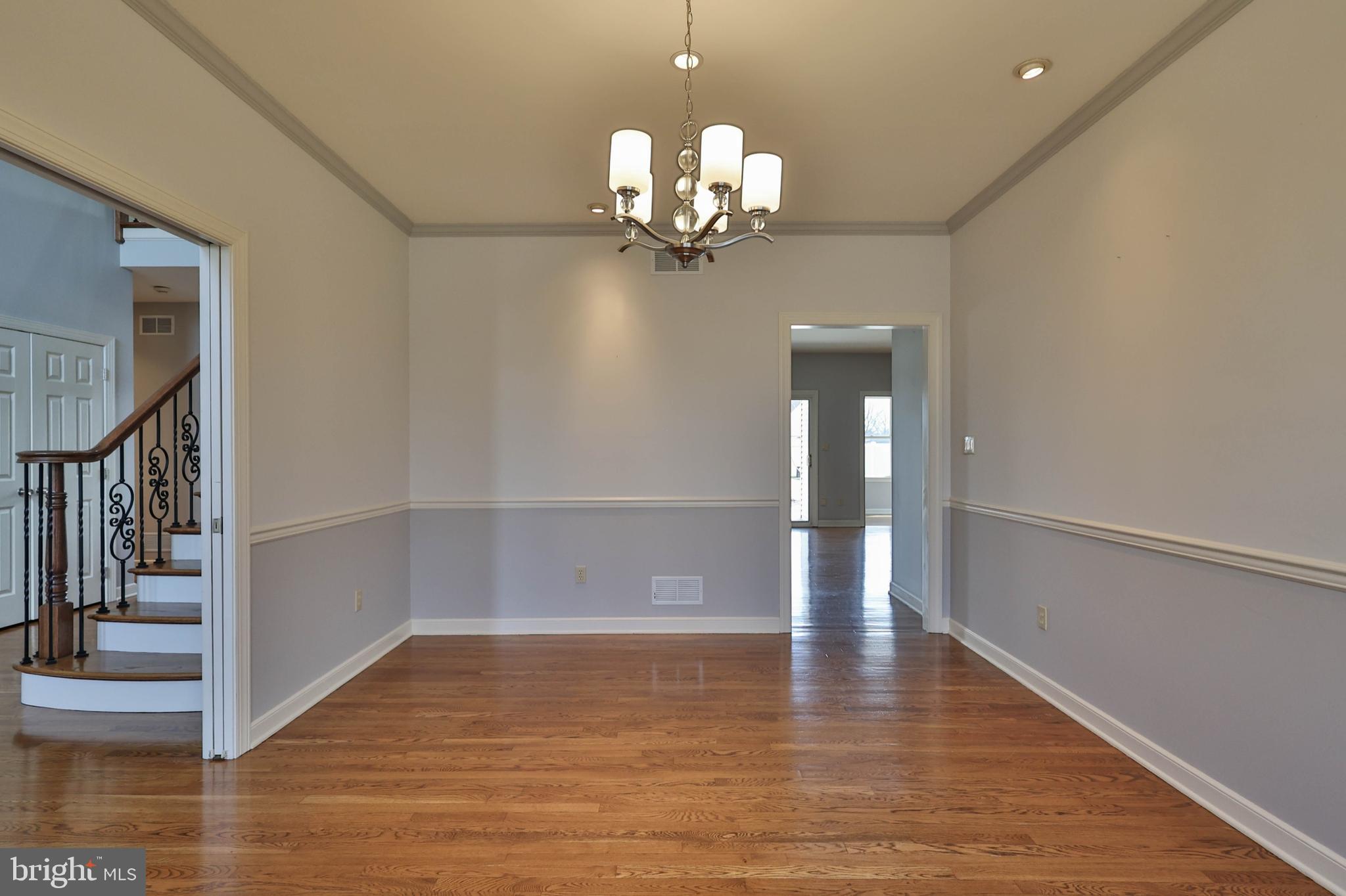 NEWBURG ESTATES - Residential