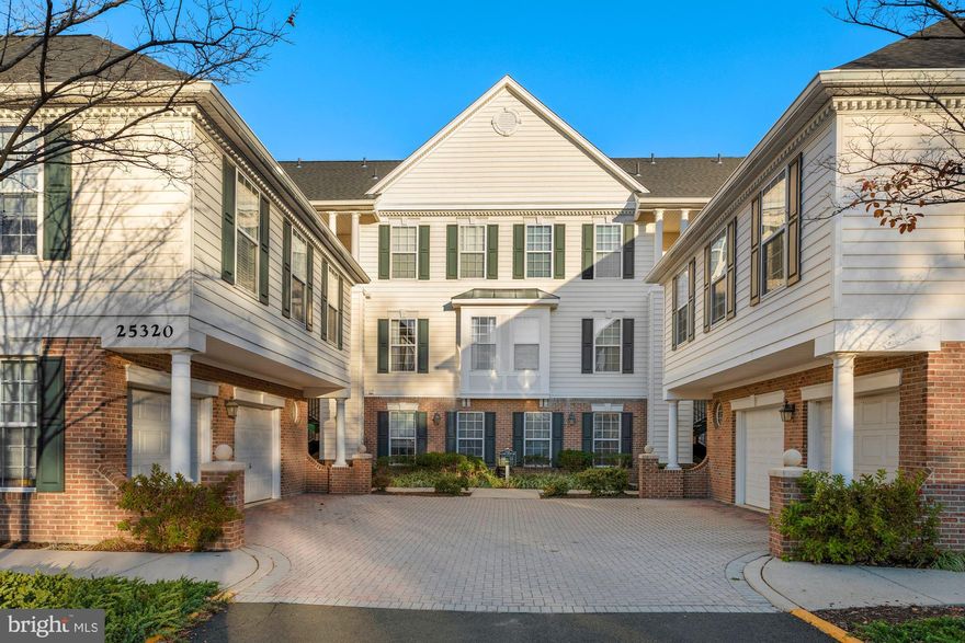 LOOK NO FURTHER!!! HIGHLY SOUGHT AFTER AND RARELY AVAILABLE  1ST FLOOR 2 BEDROOM + DEN CORNER UNIT WITH OVERSIZED ATTACHED GARAGE AND PRIVATE DRIVEWAY IN LAKESIDE AT SOUTH RIDING.  PARK IN YOUR GARAGE AND WALK DIRECTLY INTO YOUR UNIT...NO STEPS!!! TONS OF NATURAL LIGHT WITH WINDOWS ON 3 SIDES!! THIS HOME HAS BEEN WELL MAINTAINED & UPDATED....FRESHLY PAINTED, NEW STAINLESS APPLIANCES (RANGE, MICROWAVE & DISHWASHER), RECENTLY REPLACED WATER HEATER, BRAND NEW INDOOR HVAC UNIT..& MORE!! EAT-IN KITCHEN WITH PANTRY & GAS COOKING.  SPACIOUS OWNER'S SUITE WITH DOUBLE CLOSETS & LUXURY BATH.  PRIVATE DEN WITH GLASS DOORS PERFECT FOR HOME OFFICE OR 3RD BEDROOM. ENJOY THE CONVENIENT LOW MAINTENANCE LIFESTYLE WITH THE INCREDIBLE SOUTH RIDING AMENITIES...4 POOLS, TENNIS COURTS, SPORTS COURTS, PLAYGROUNDS, MILES OF WALKING & BIKING PATHS & MORE!! CLOSE TO SHOPPING, HOSPITAL, RESTAURANTS AND COMMUNITY ROUTES.  HURRY....THIS ONE WON'T LAST!!