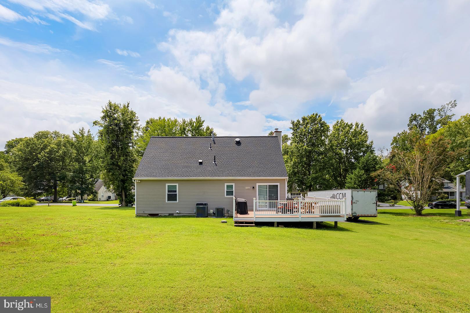 920 PETINOT PLACE