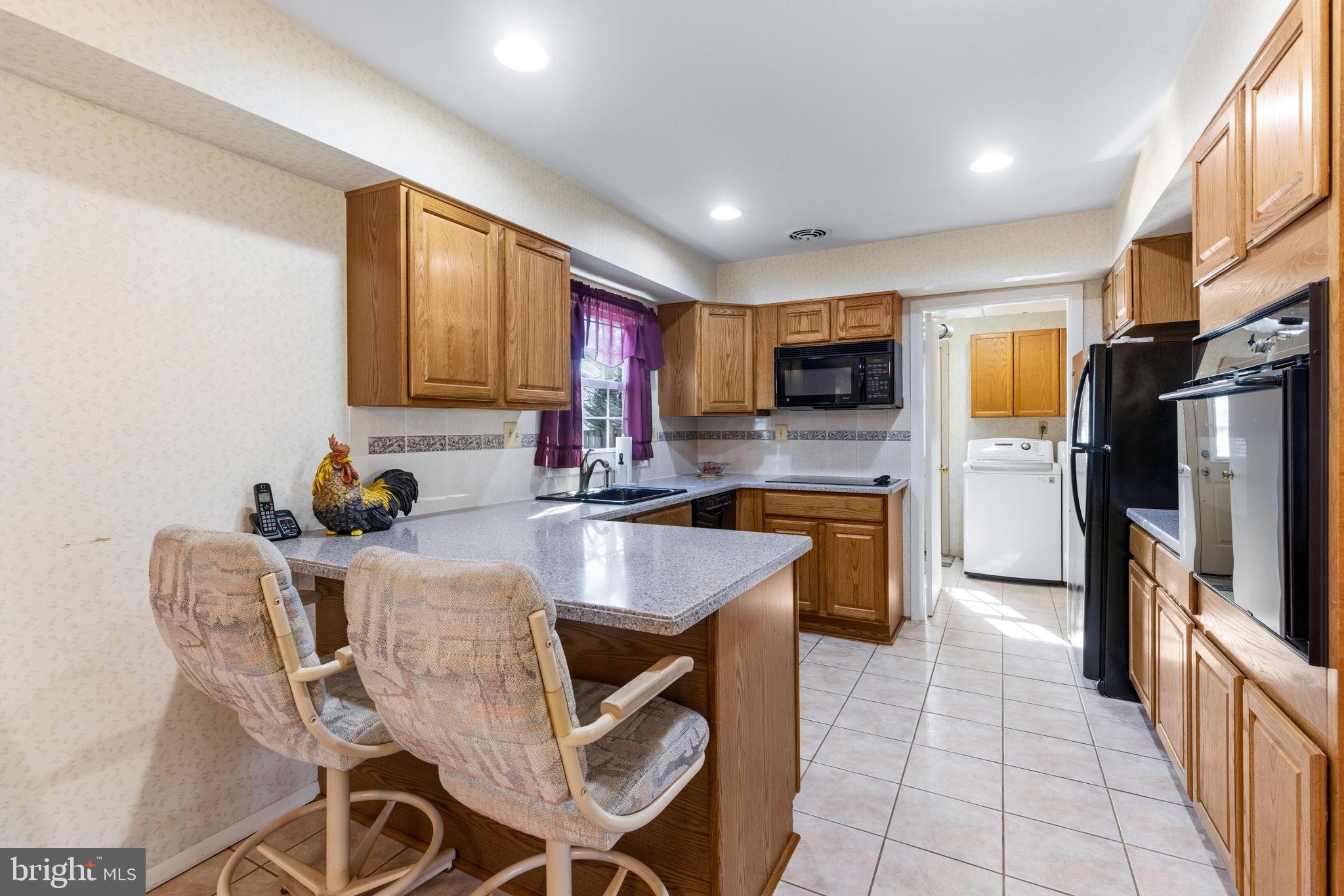 SOMERSET AT BELAIR - Residential