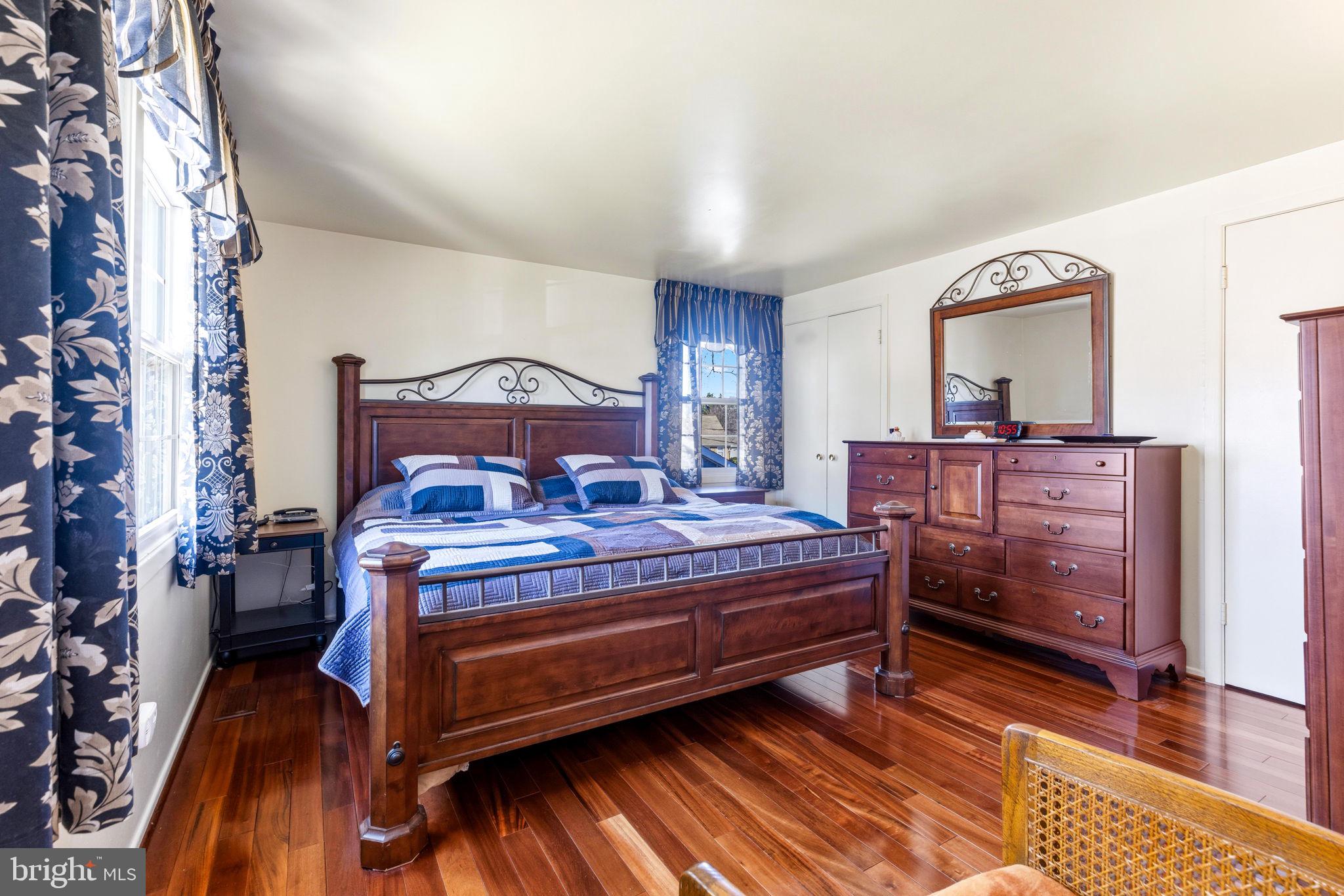 SOMERSET AT BELAIR - Residential