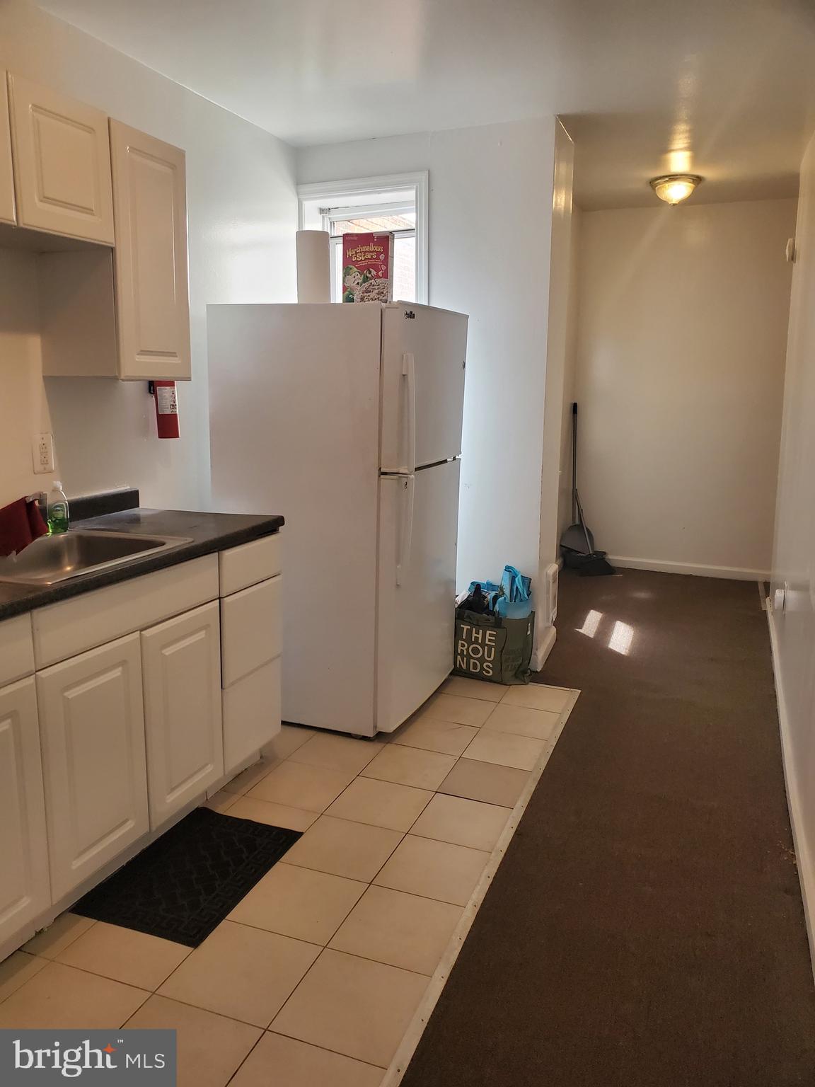 STRAWBERRY MANSION - Residential Lease