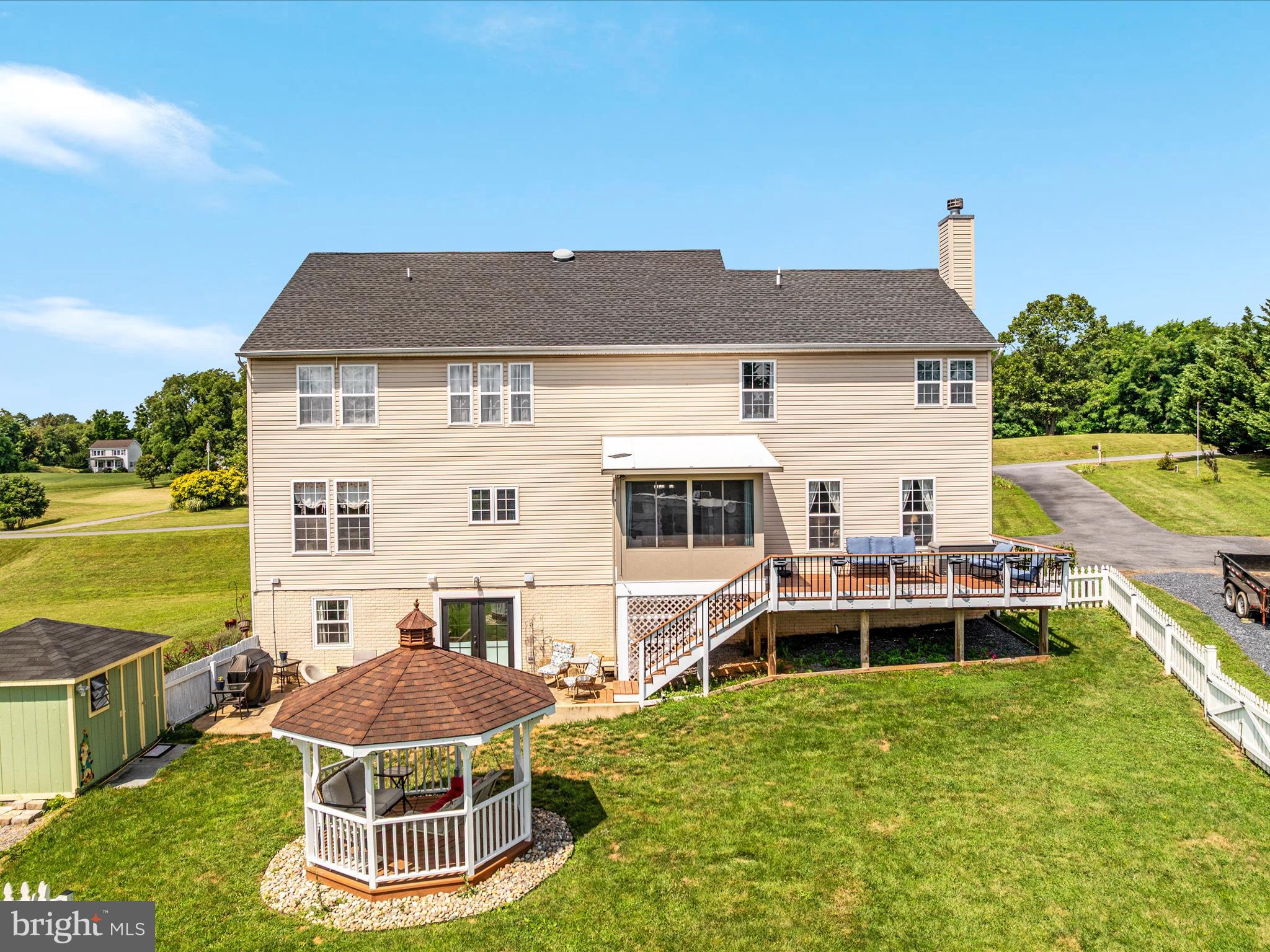 WAVERLY VIEW - Residential