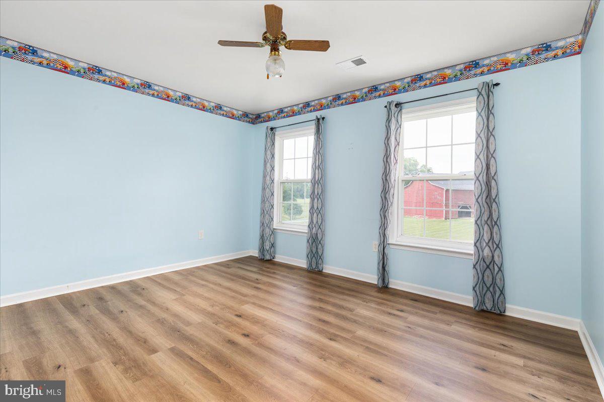 WAVERLY VIEW - Residential