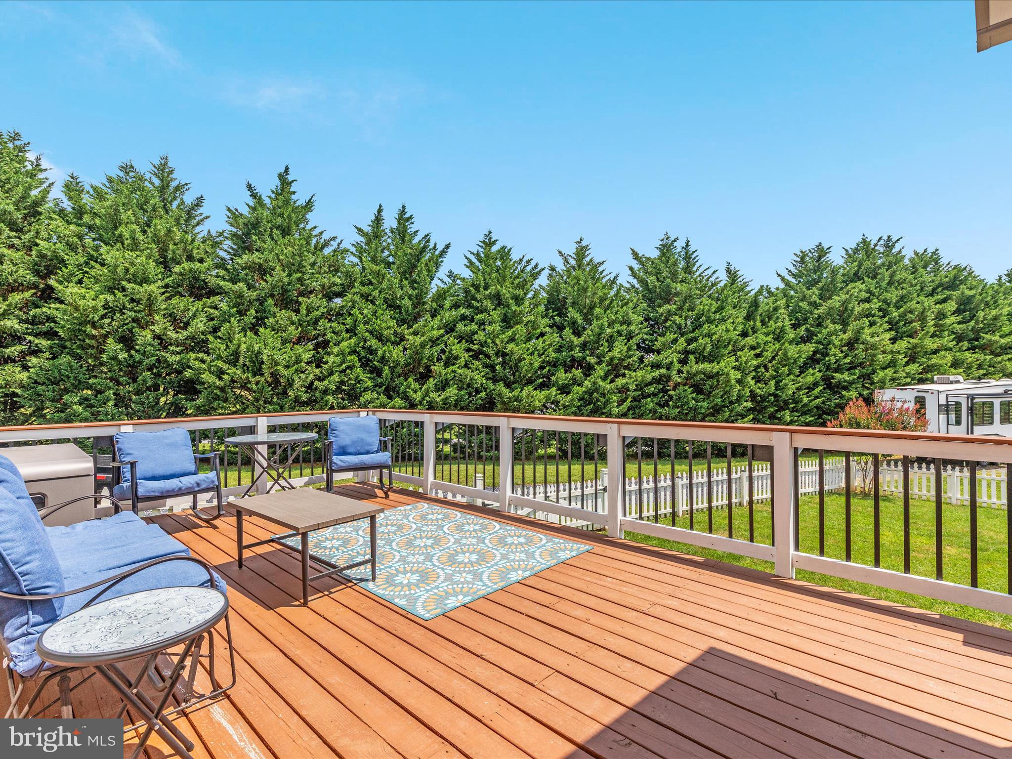 WAVERLY VIEW - Residential