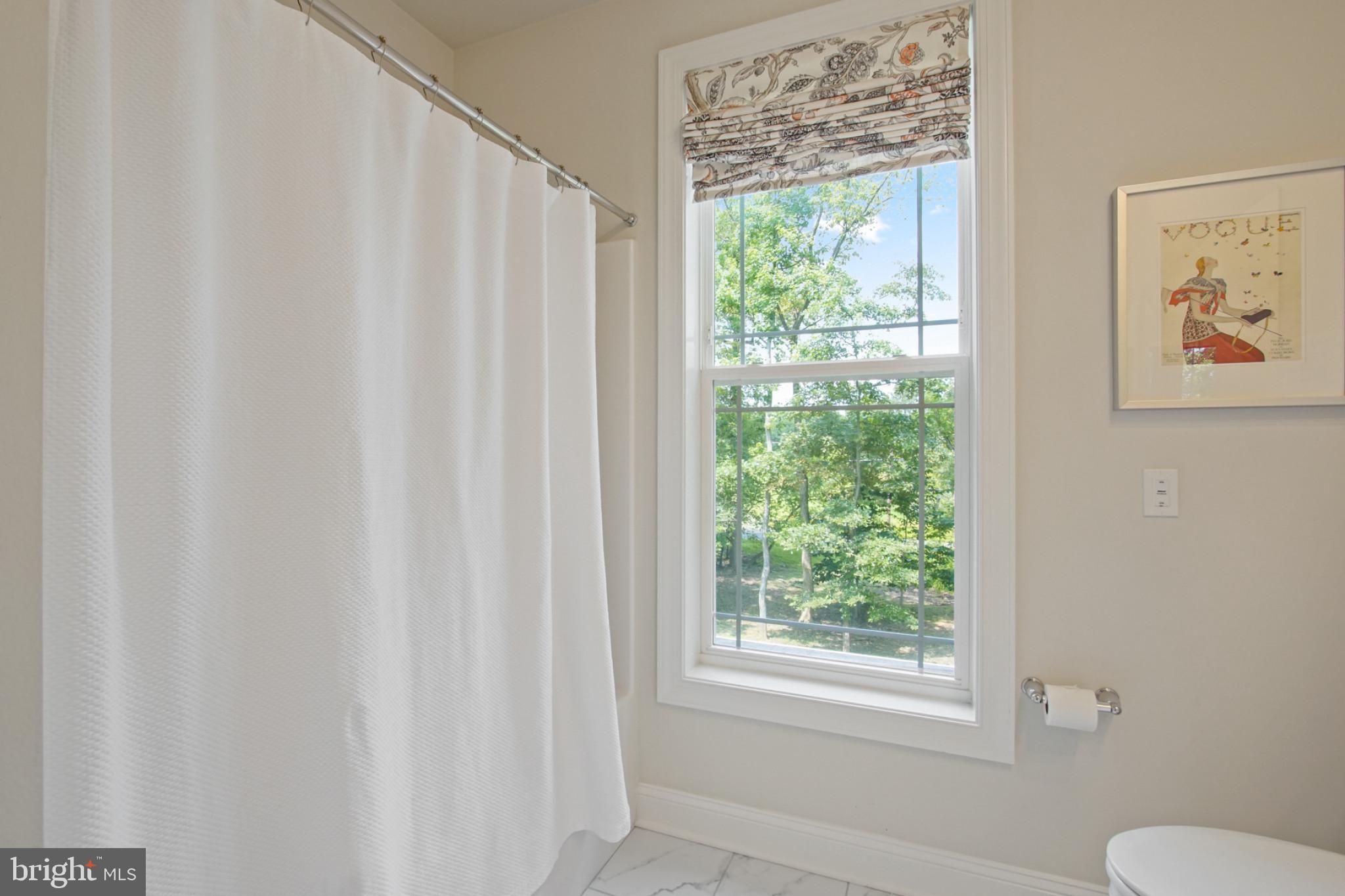 REGULARS - Residential