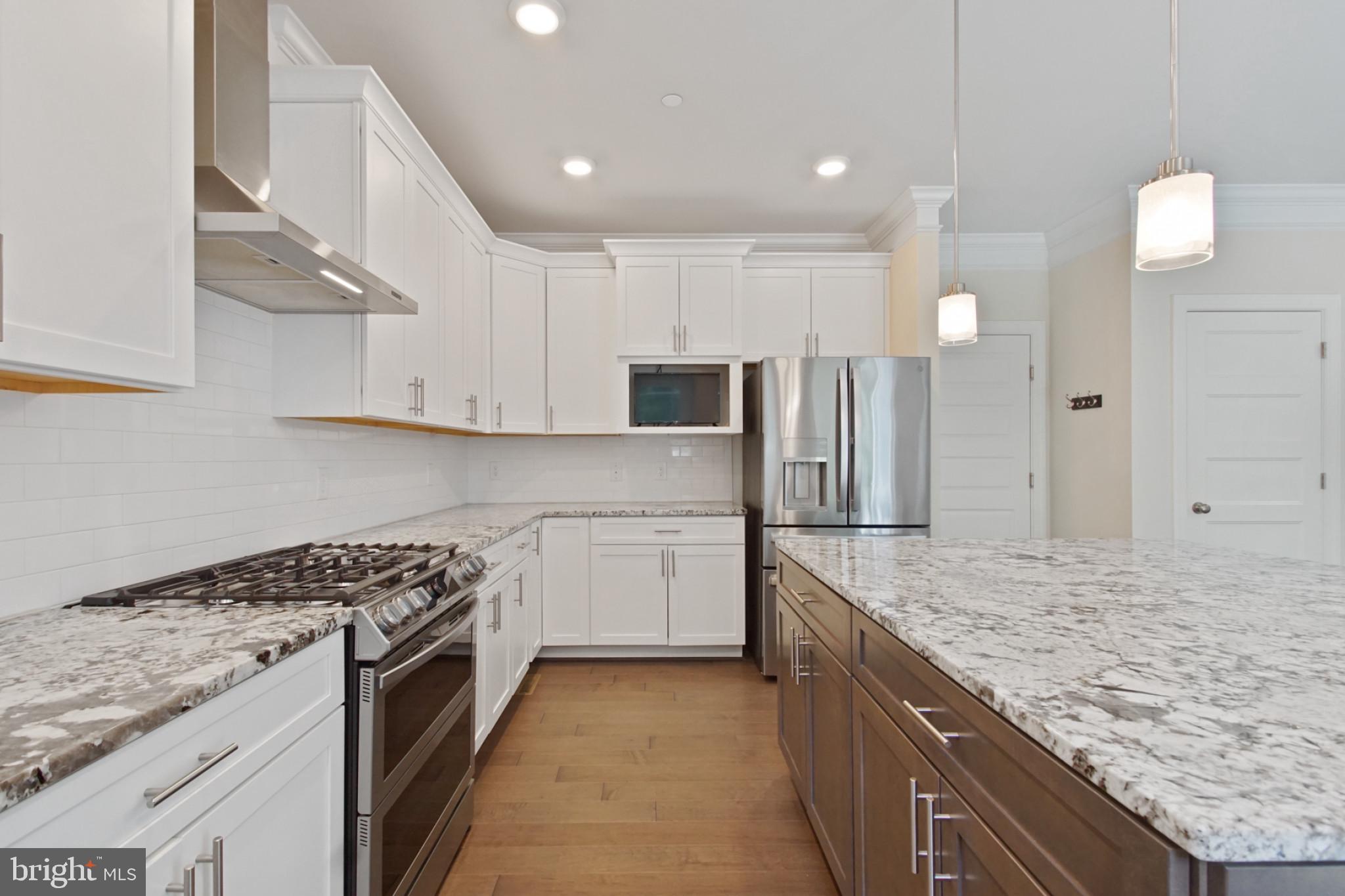 REGULARS - Residential