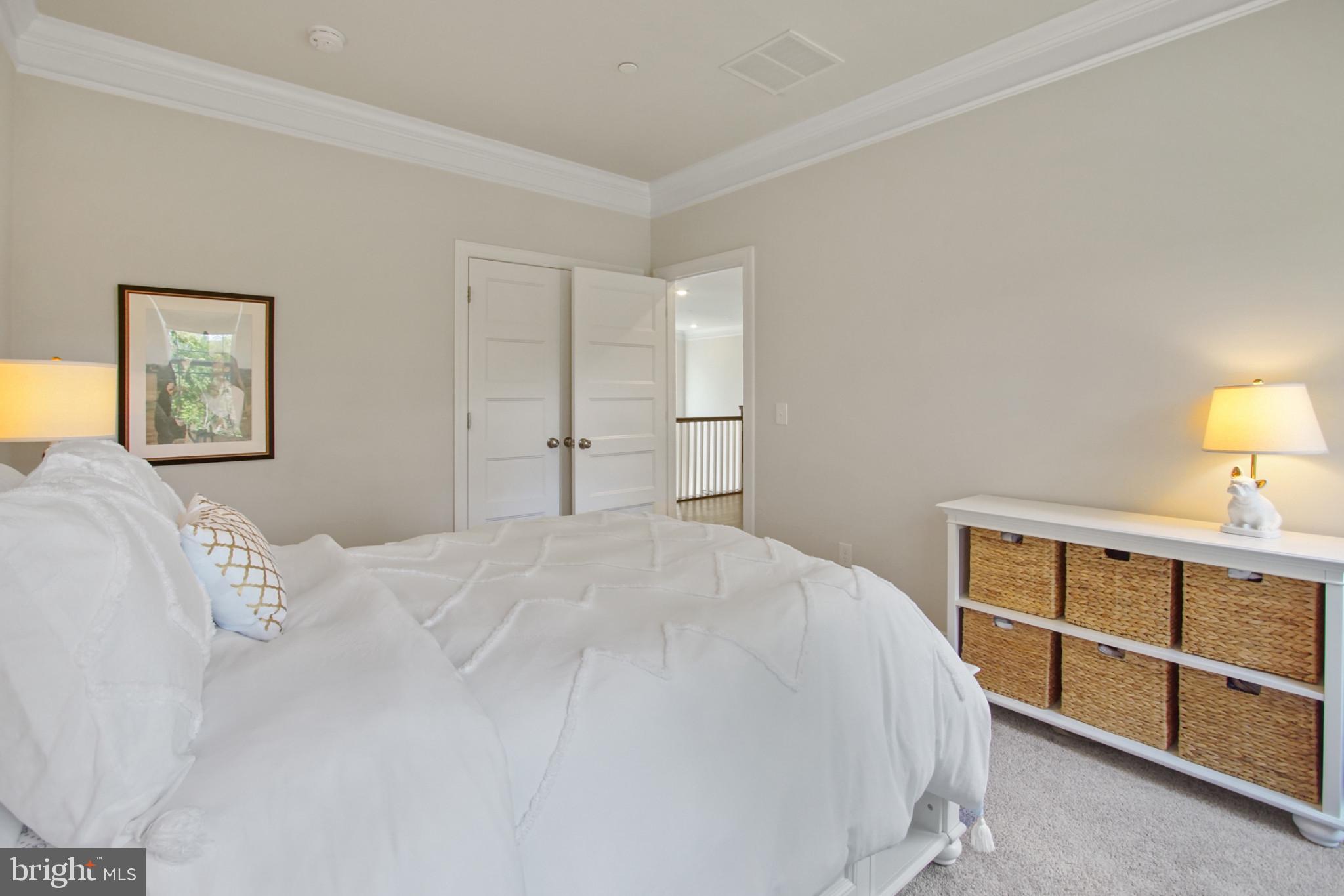 REGULARS - Residential