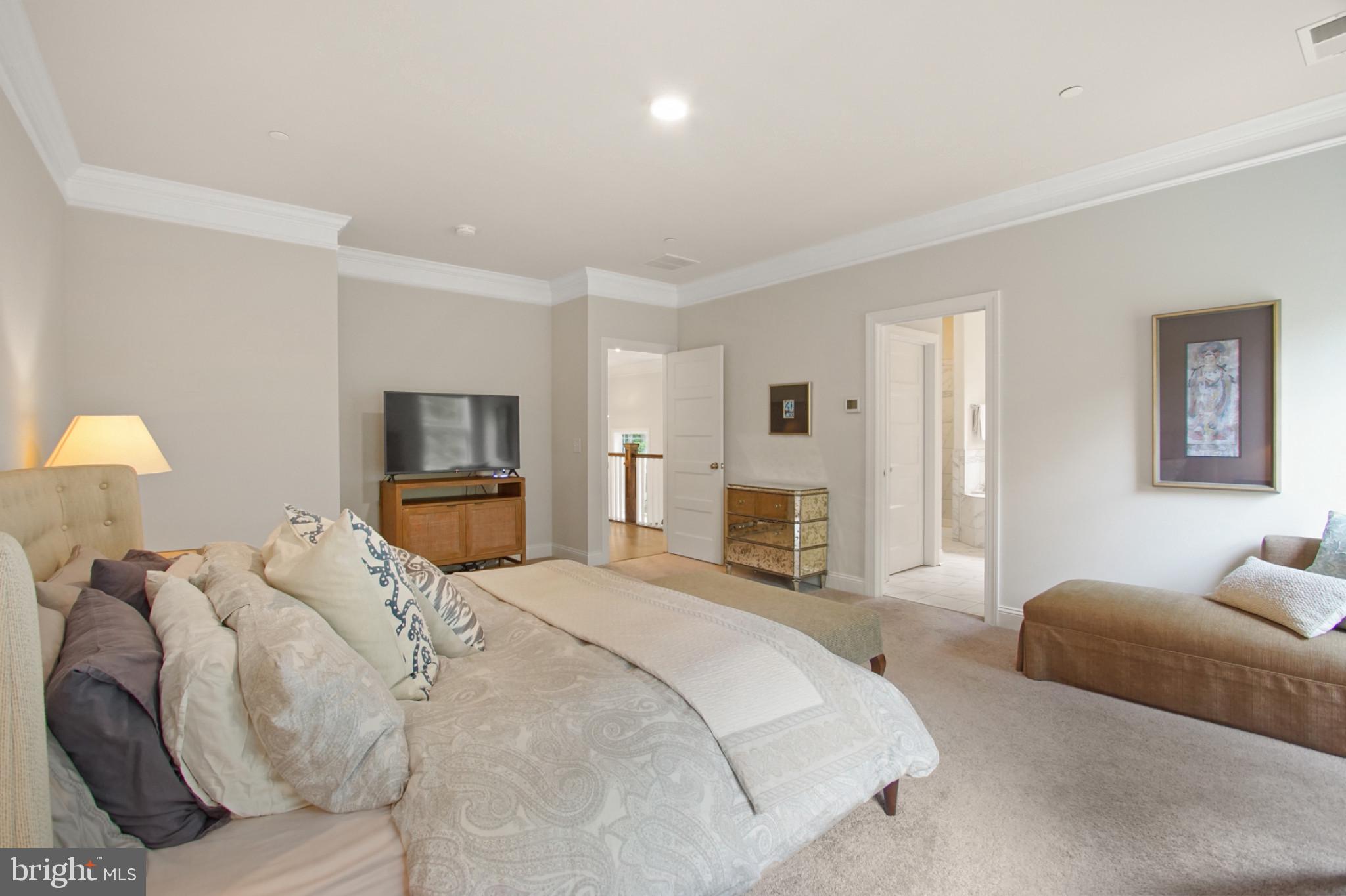 REGULARS - Residential