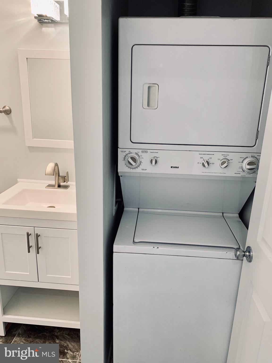 THE VILLAGE PARK - Residential