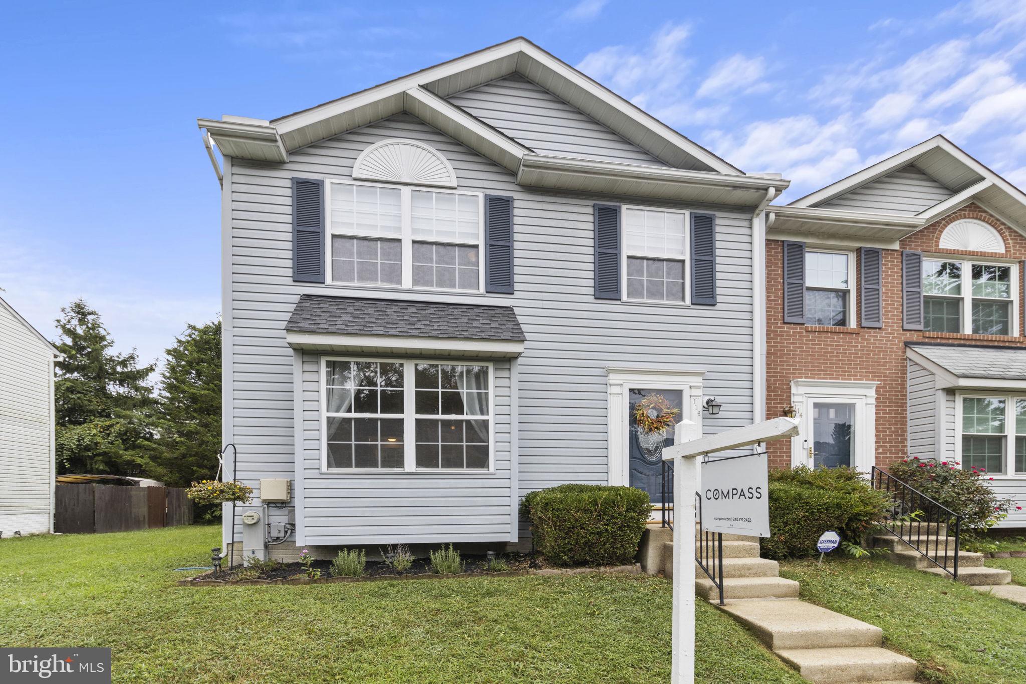 SEVEN OAKS - Residential