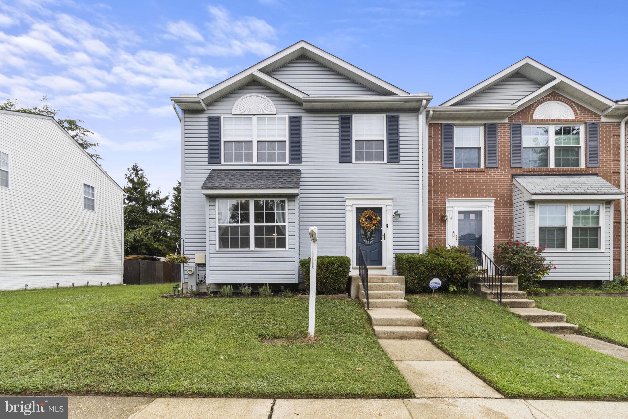 SEVEN OAKS - Residential