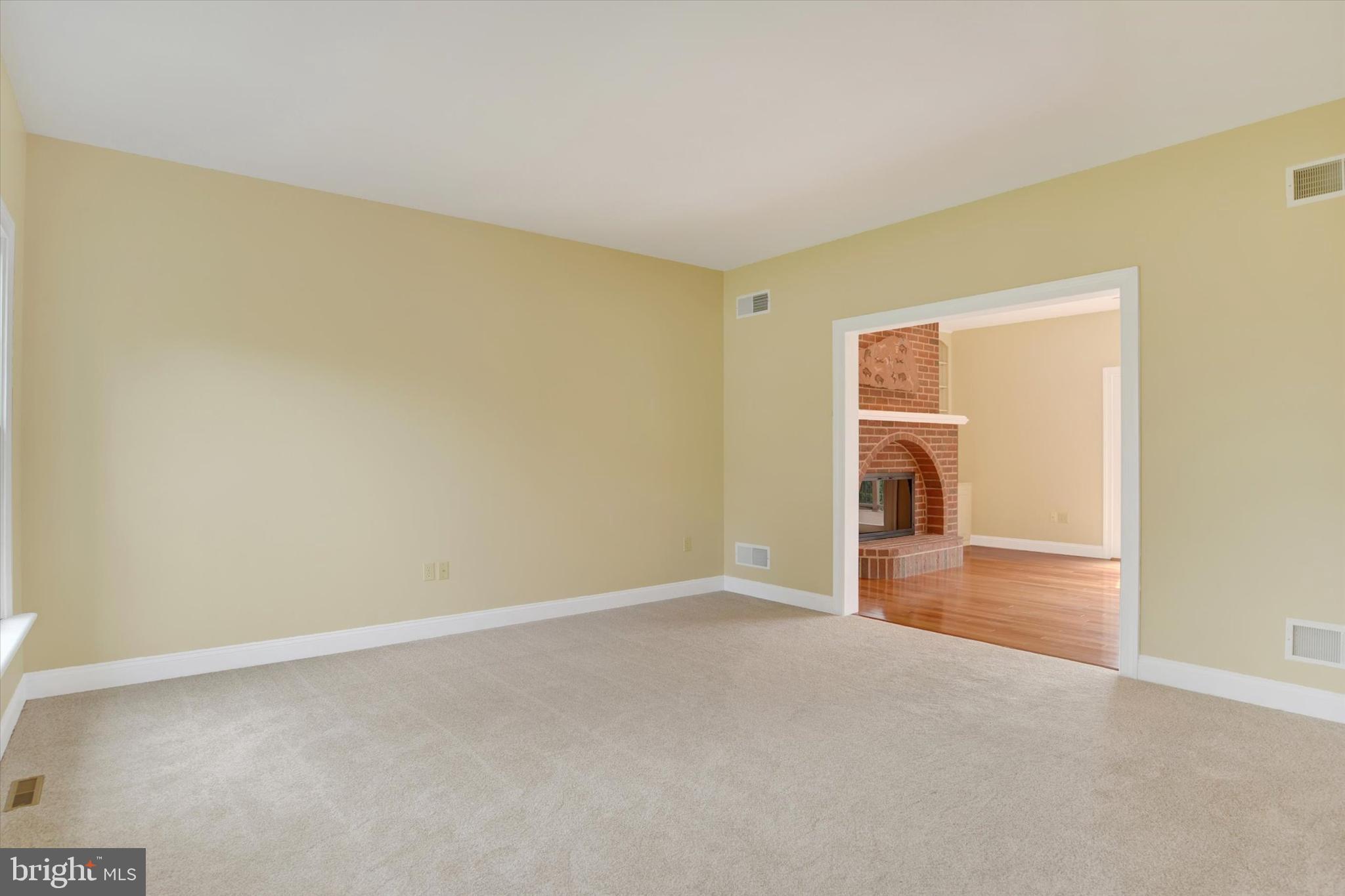 FAIRWAY ESTATES - Residential