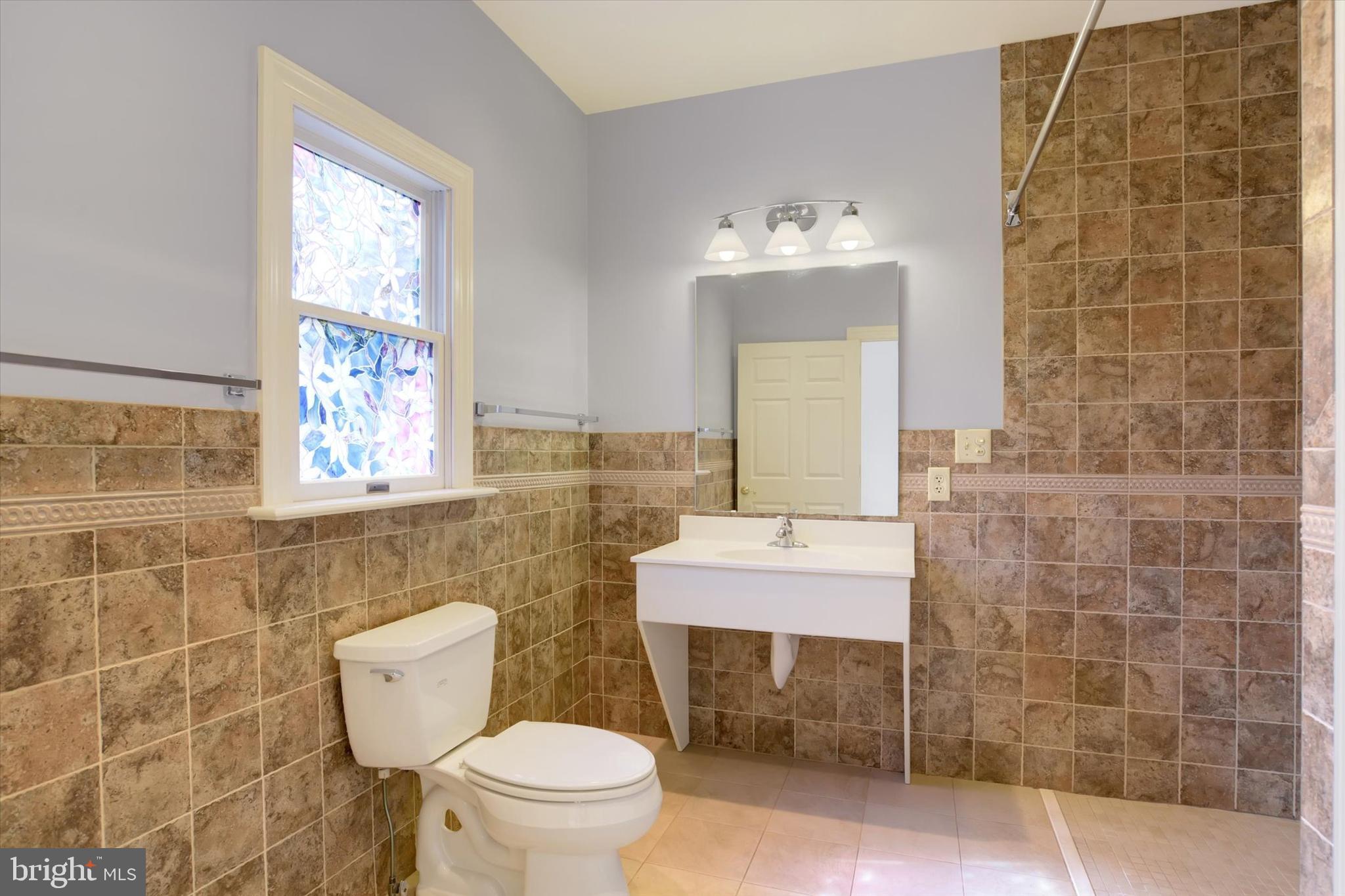 FAIRWAY ESTATES - Residential