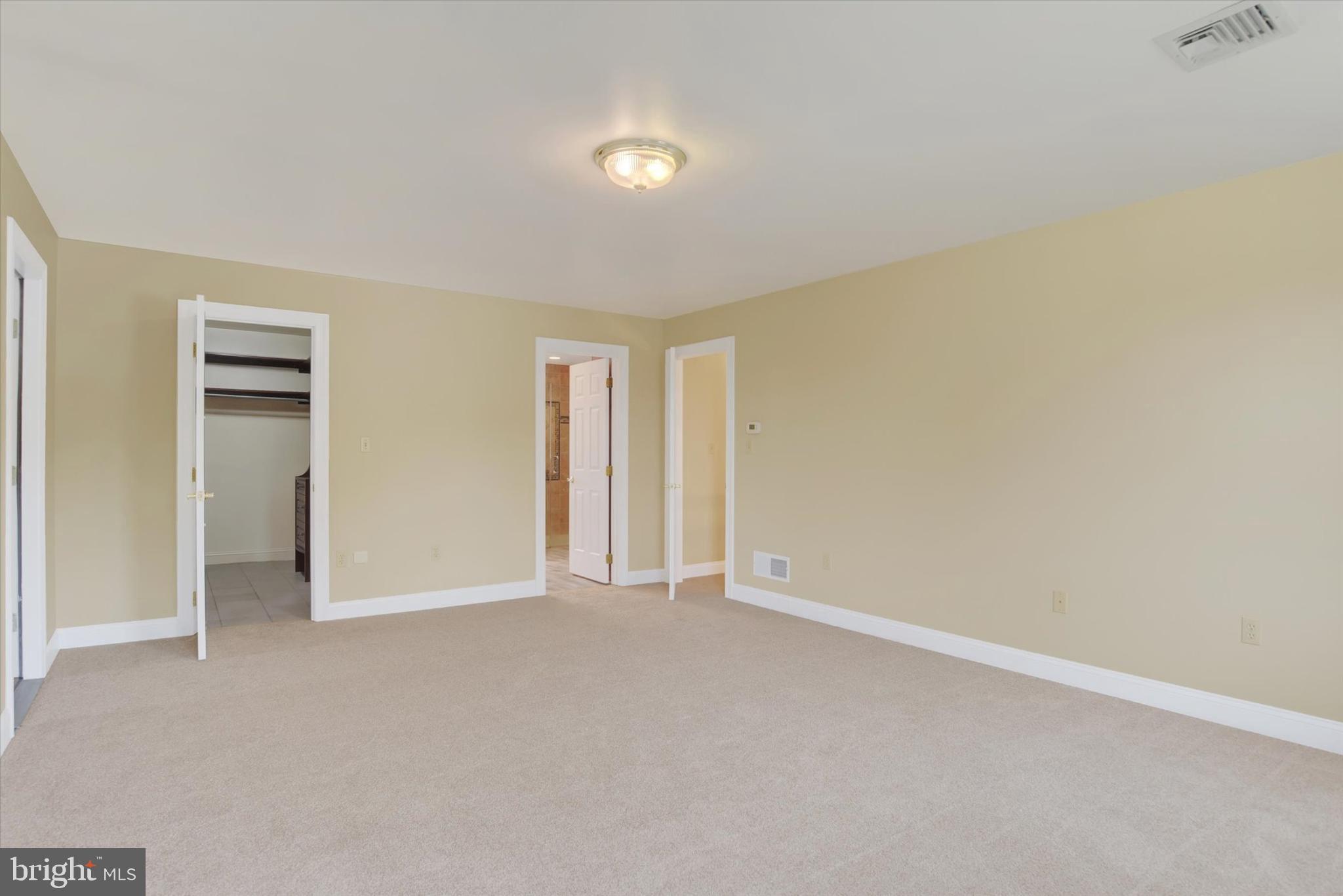 FAIRWAY ESTATES - Residential