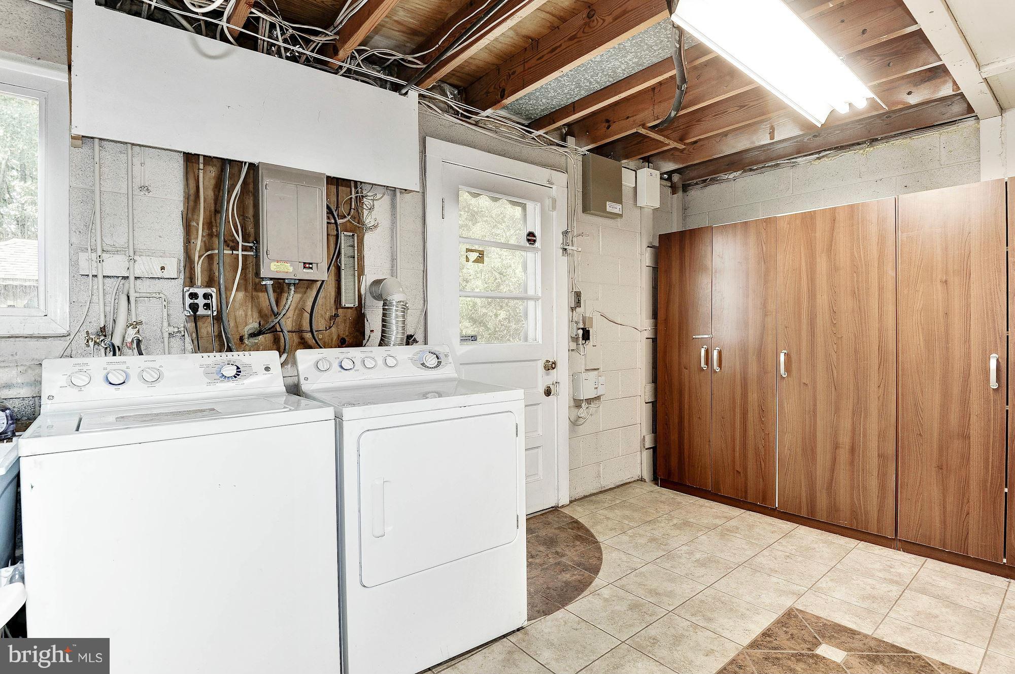 POHICK ESTATES - Residential