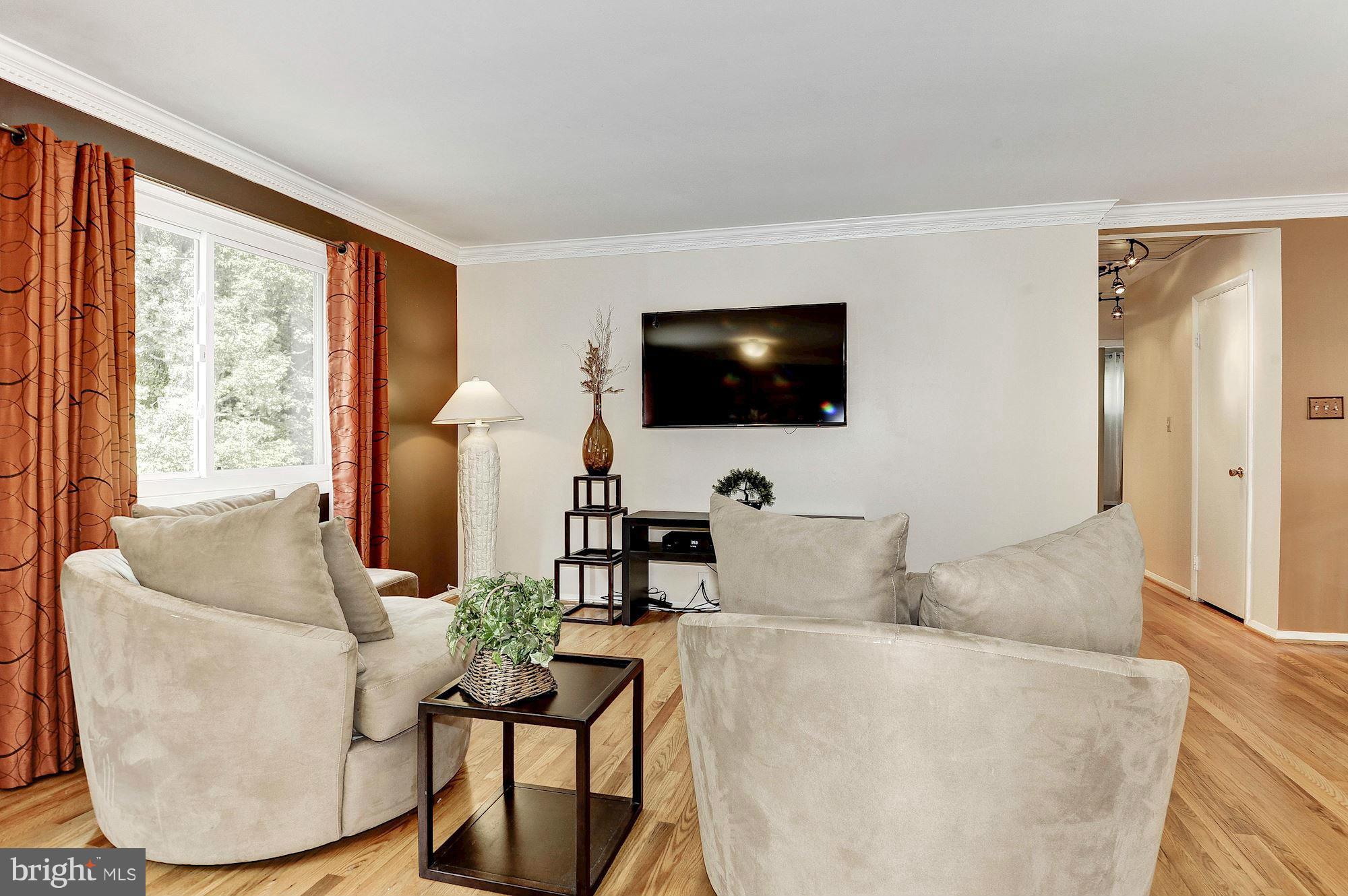 POHICK ESTATES - Residential