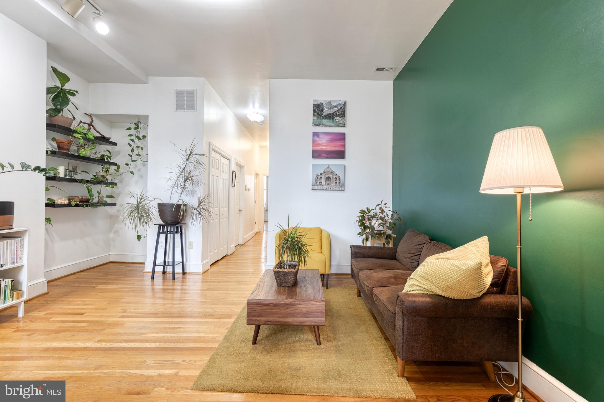 MOUNT VERNON PLACE HISTORIC DISTRICT - Residential