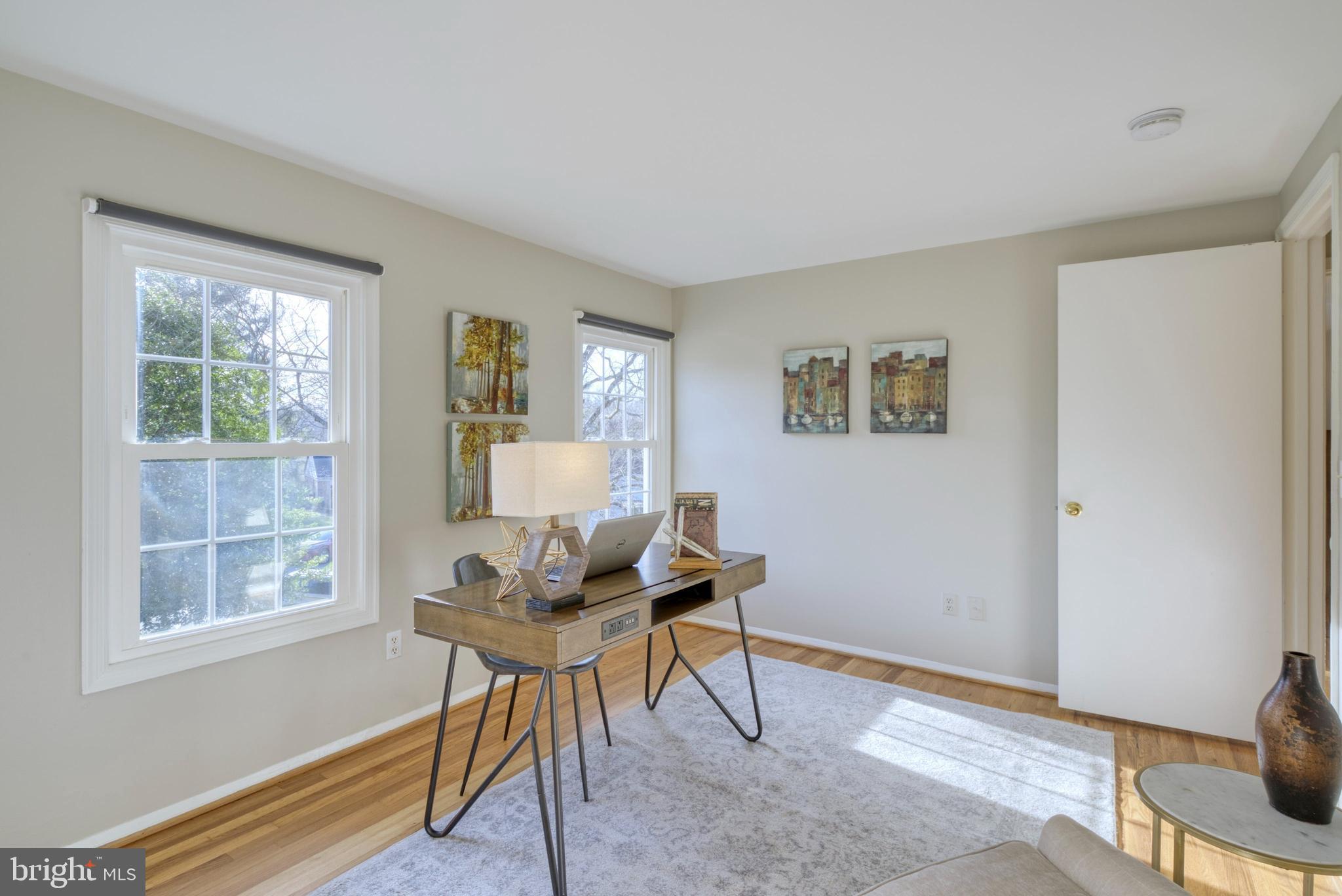 POTOMAC COMMONS - Residential