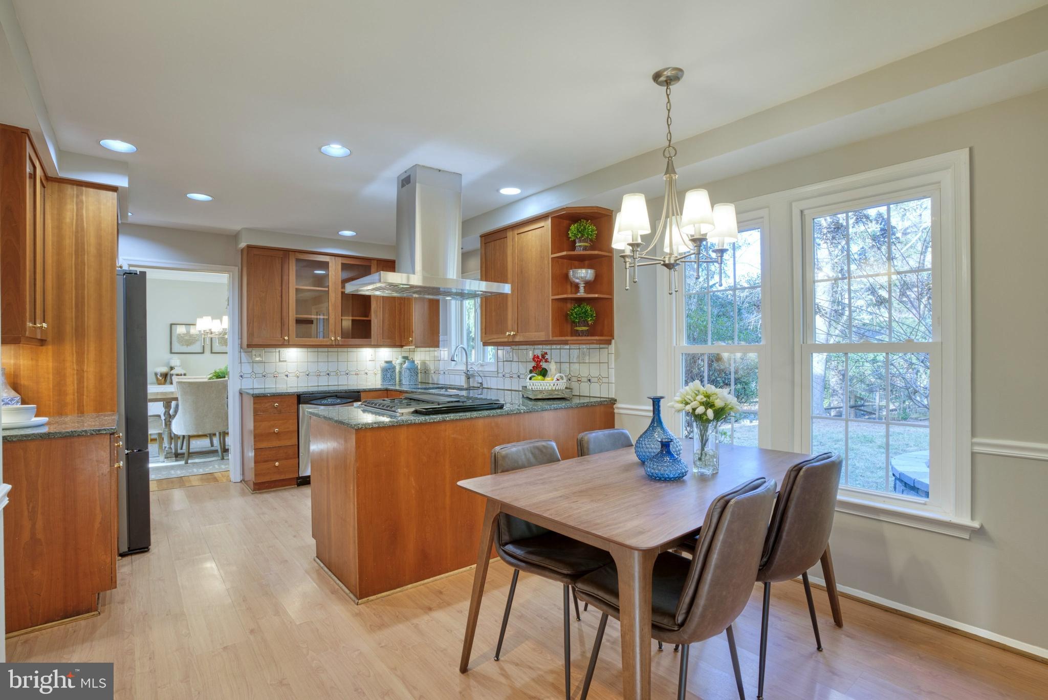 POTOMAC COMMONS - Residential