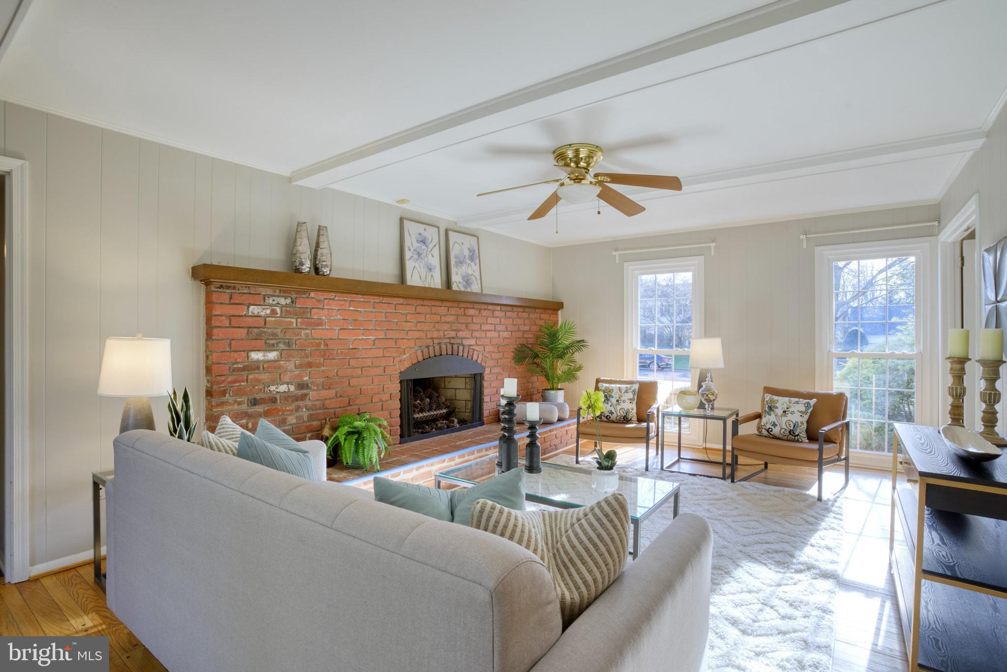 POTOMAC COMMONS - Residential