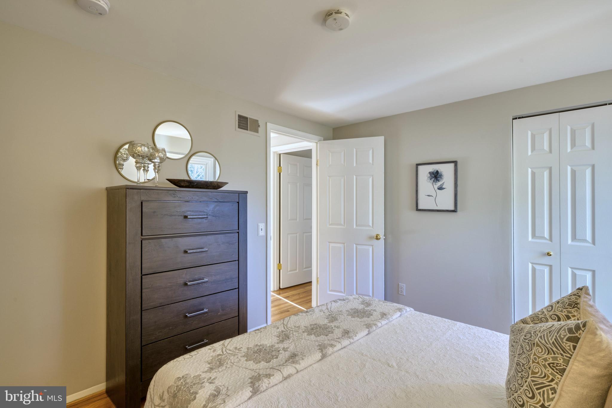 POTOMAC COMMONS - Residential