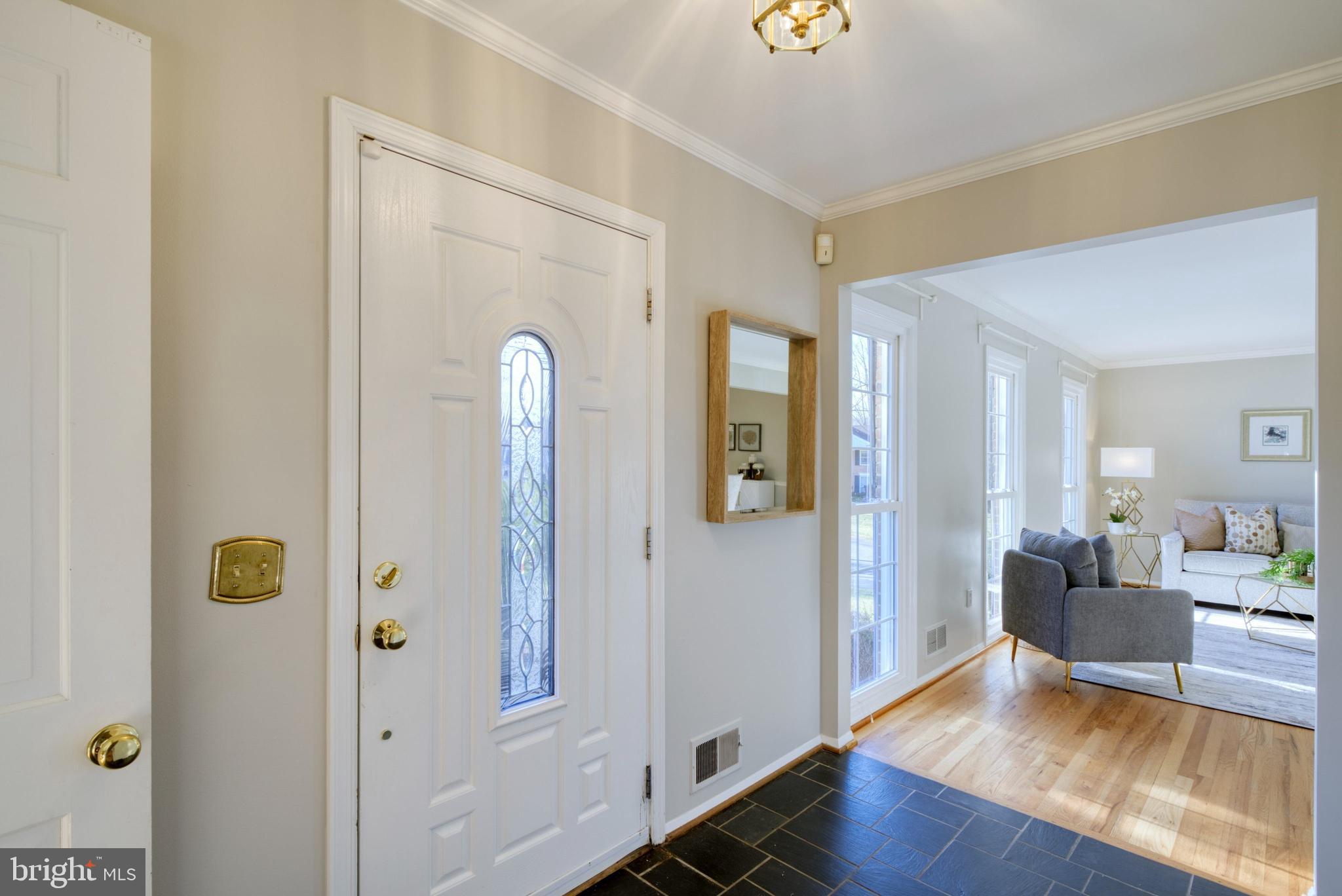 POTOMAC COMMONS - Residential