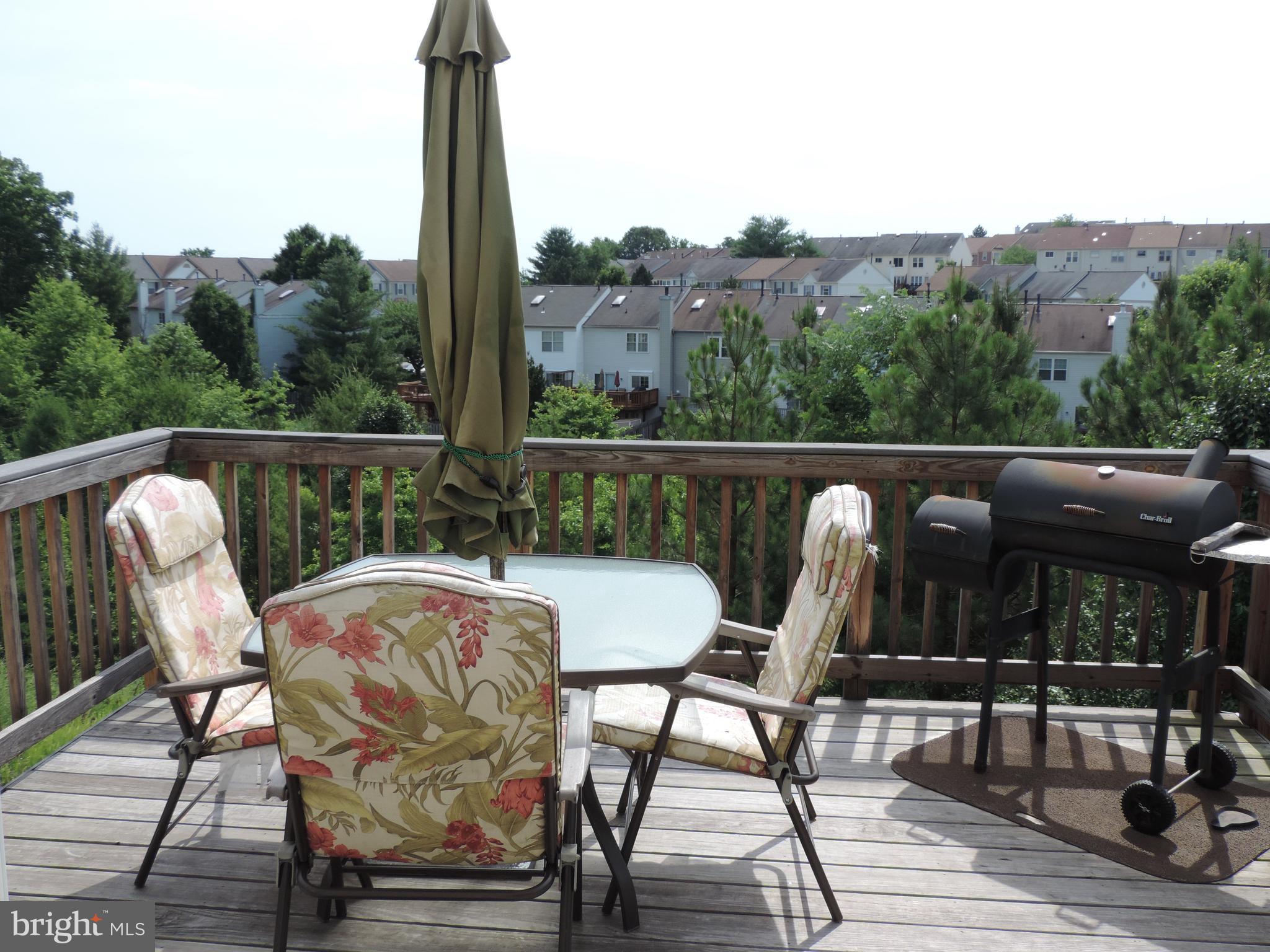 RIVER OAKS-BROOKFIELD CO - Residential