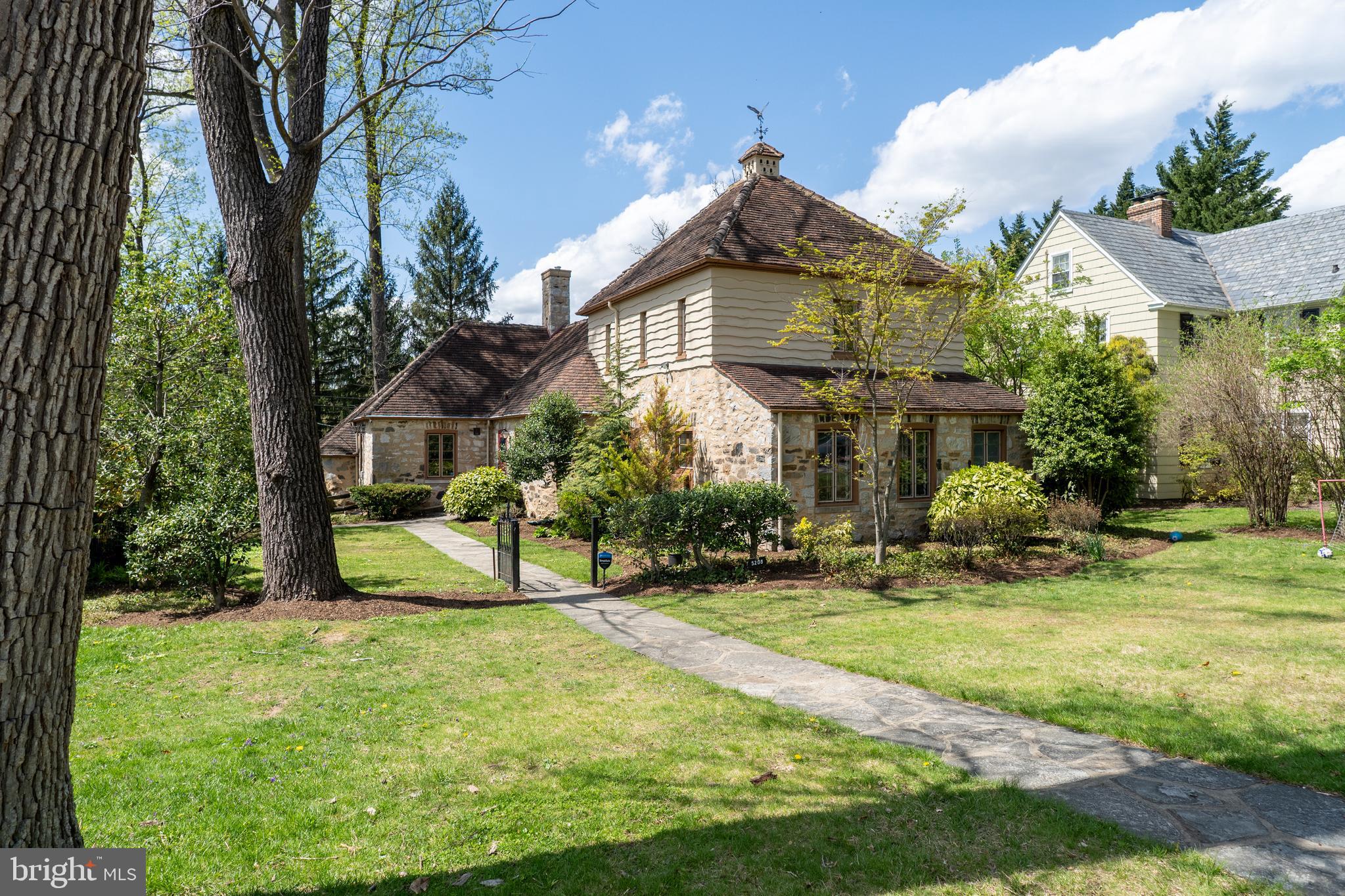 GREATER HOMELAND HISTORIC DISTRICT - Residential