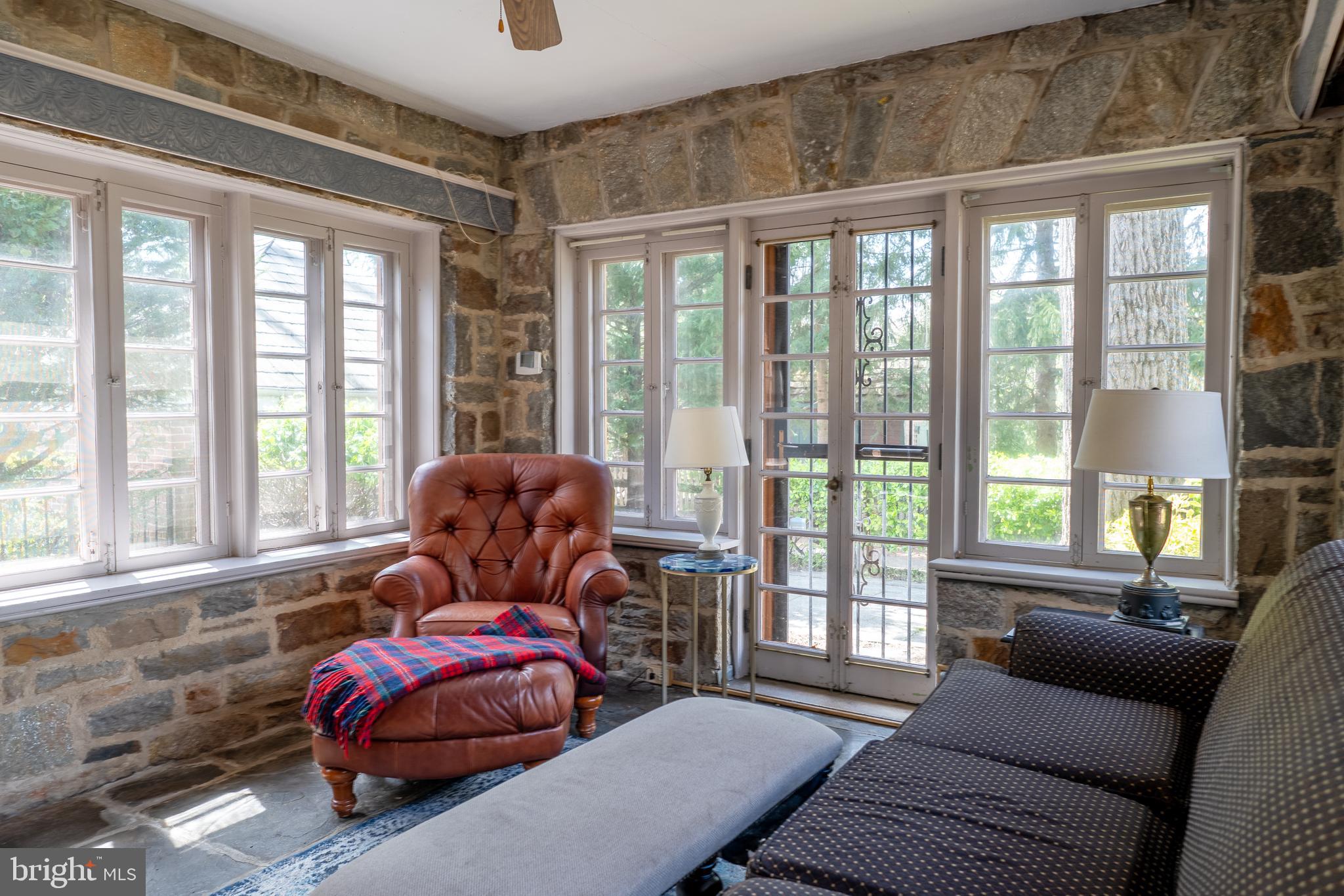 GREATER HOMELAND HISTORIC DISTRICT - Residential