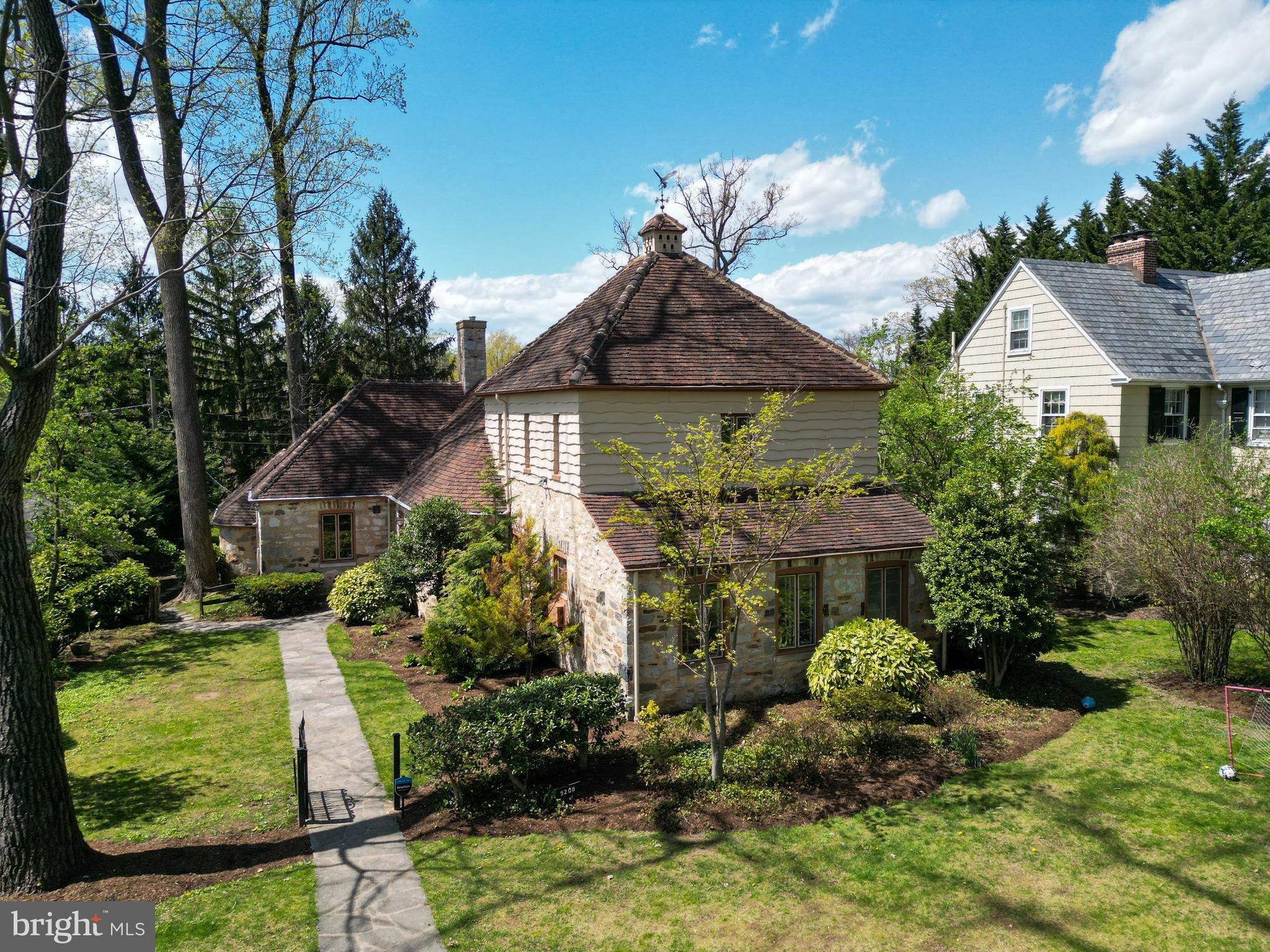 GREATER HOMELAND HISTORIC DISTRICT - Residential