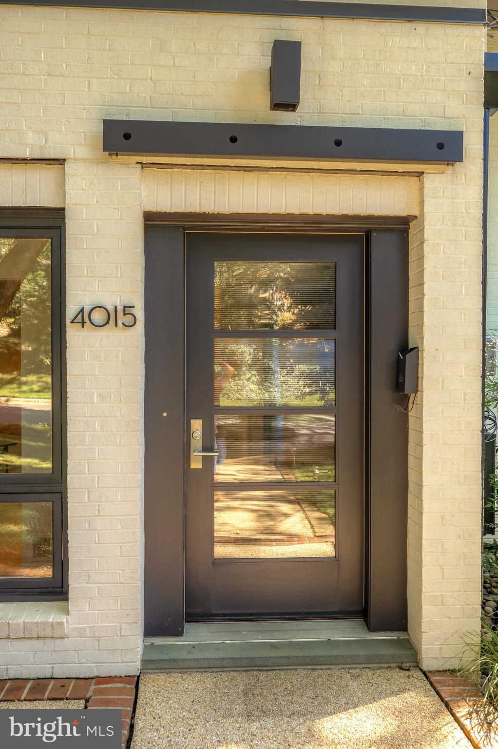 FOREST HILLS - Residential