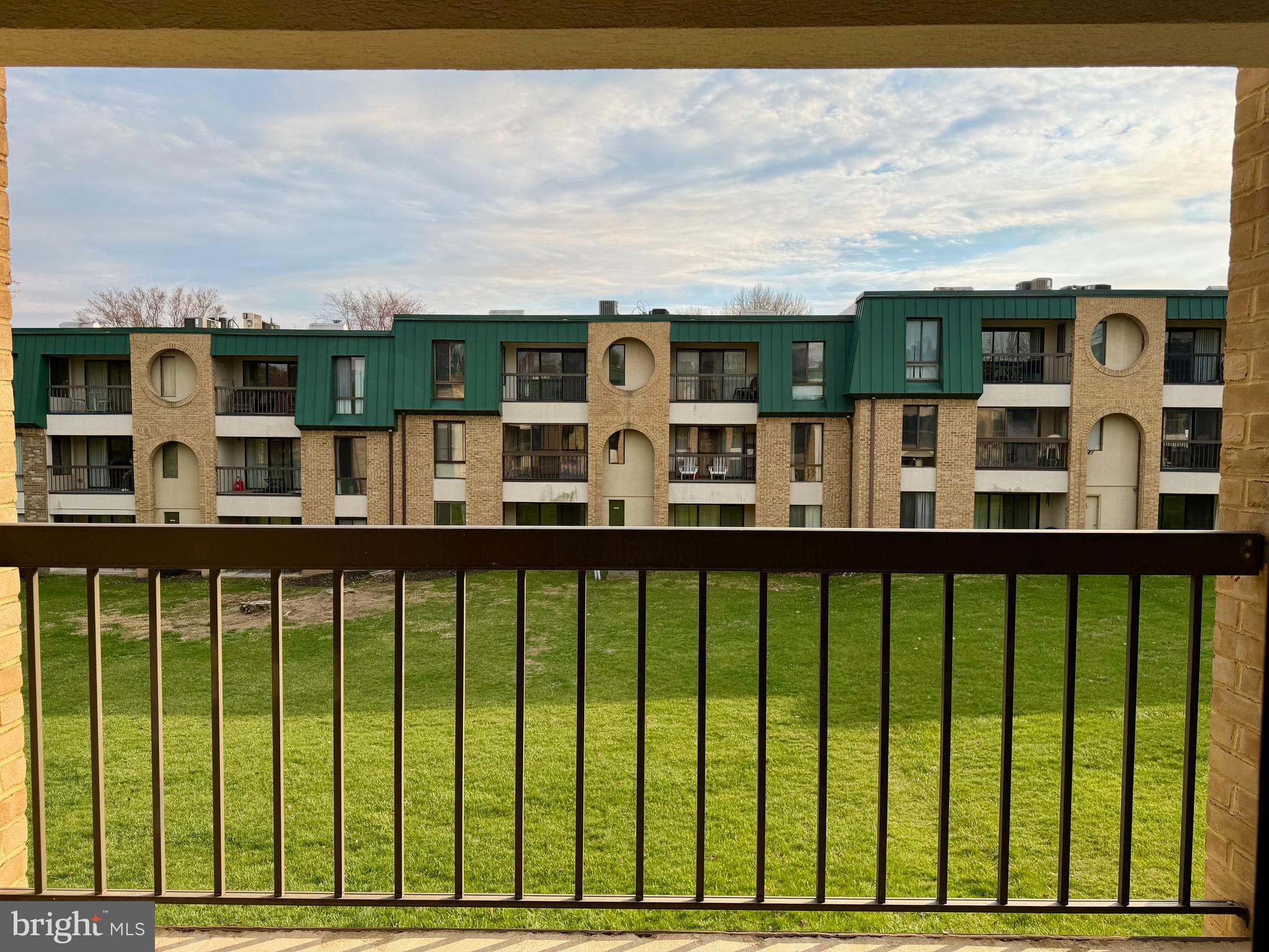 WOODCREST - Residential