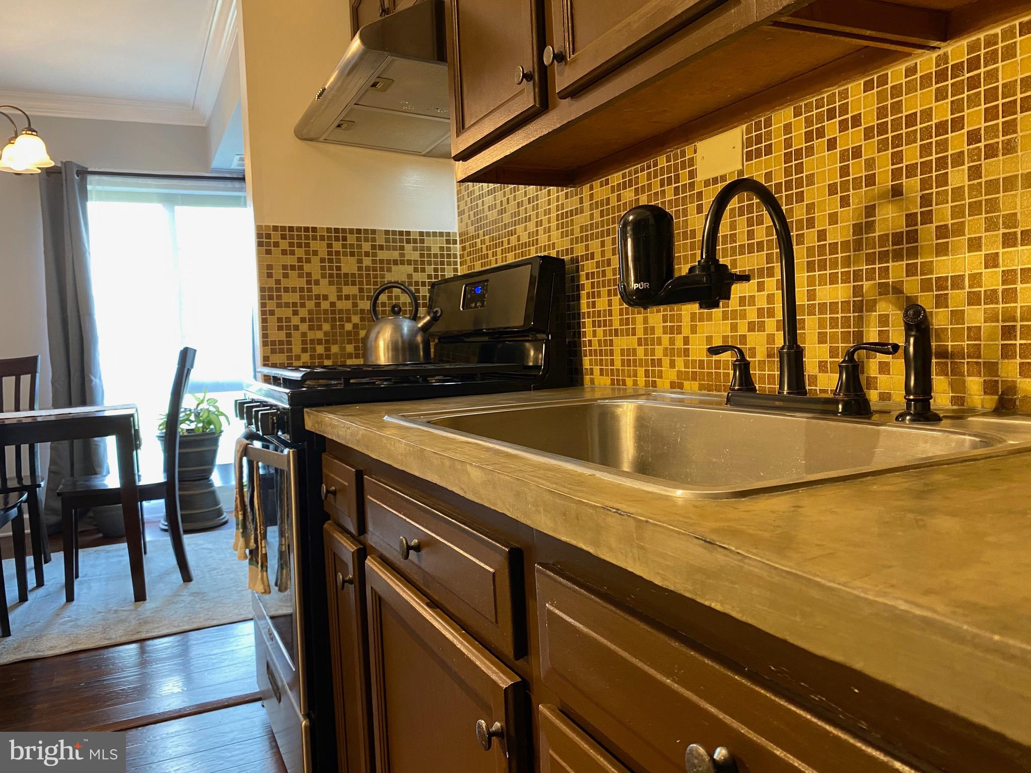 VILLAGE OF LONG REACH - Residential