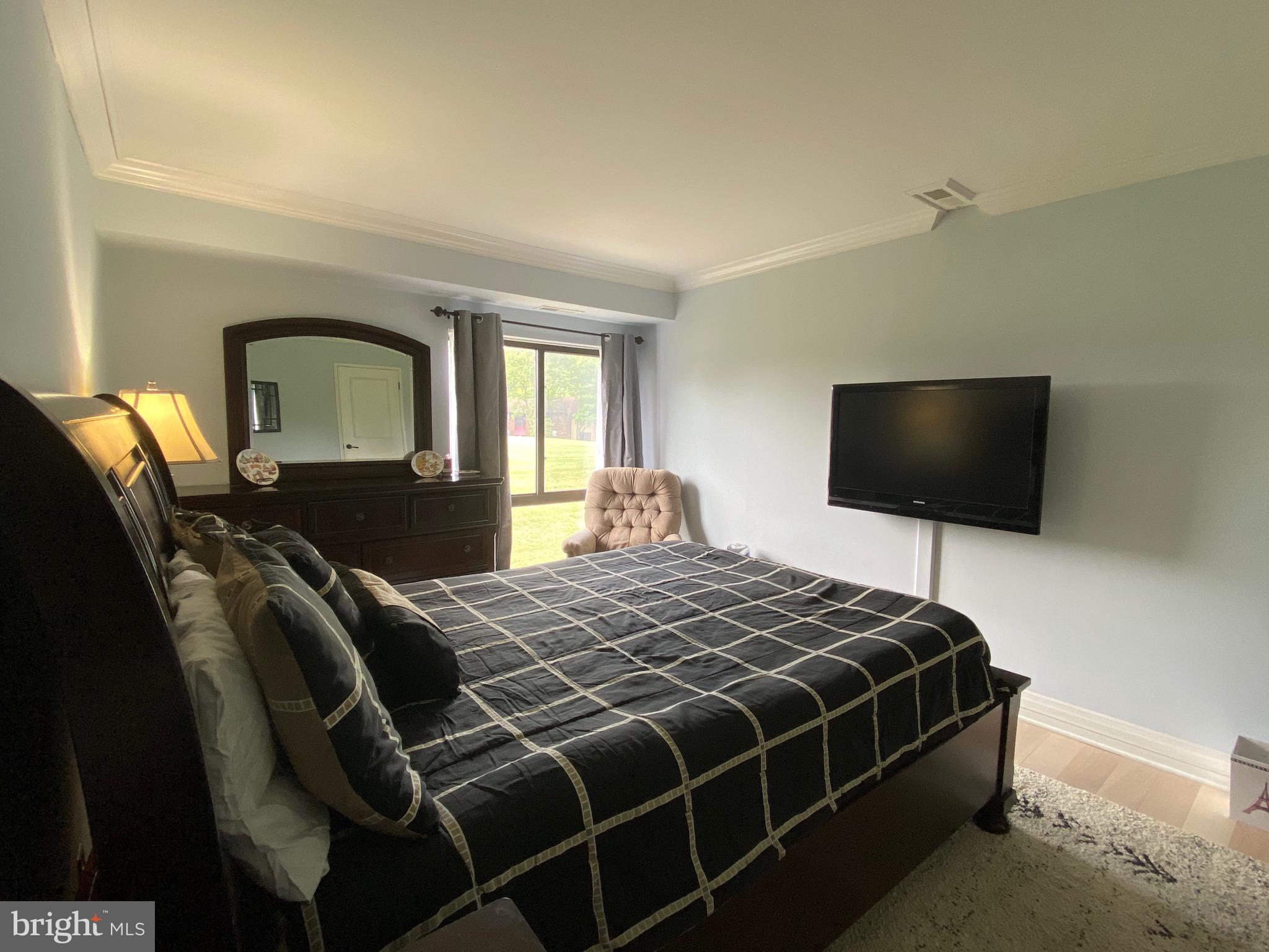 VILLAGE OF LONG REACH - Residential