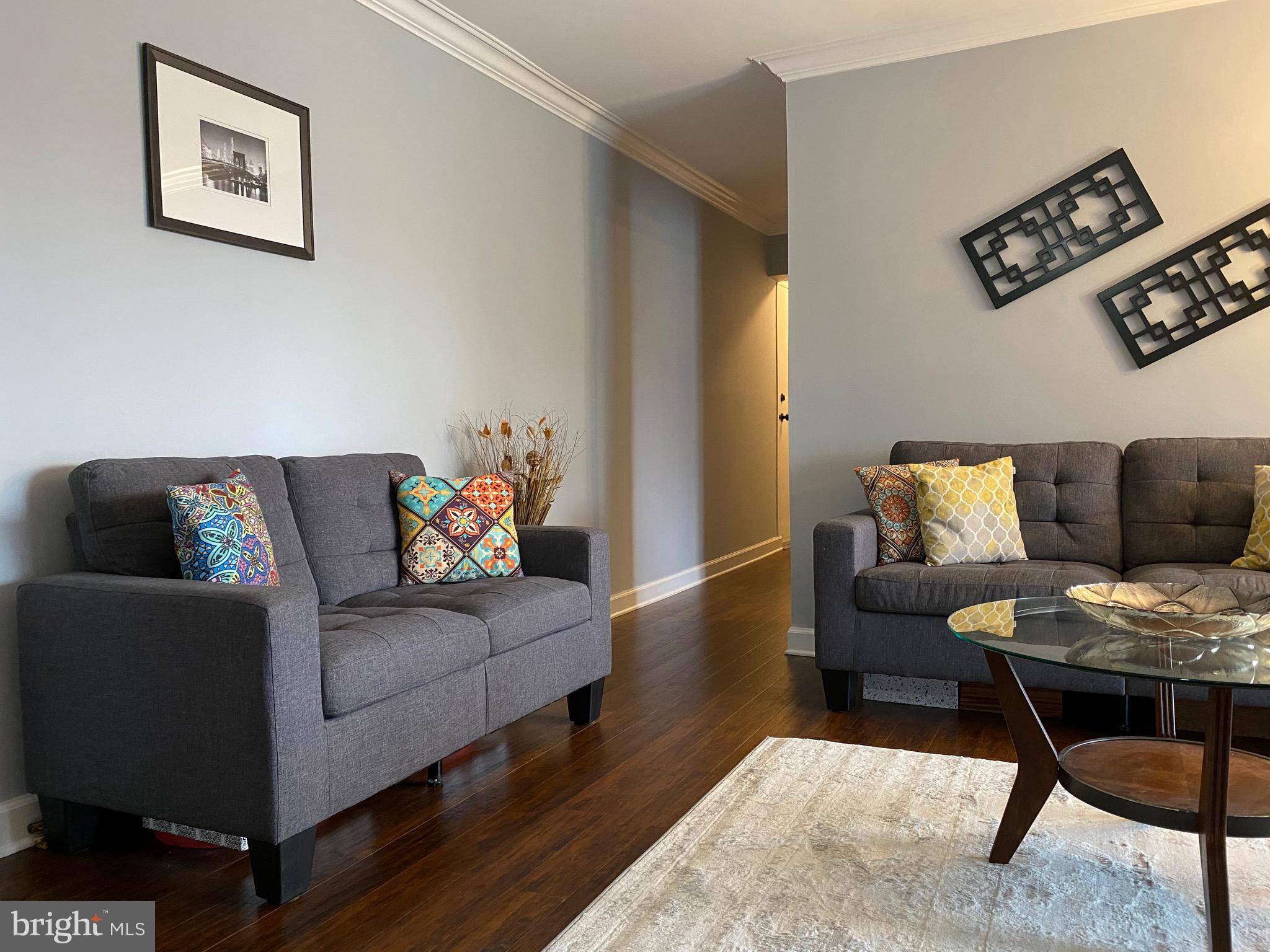 VILLAGE OF LONG REACH - Residential