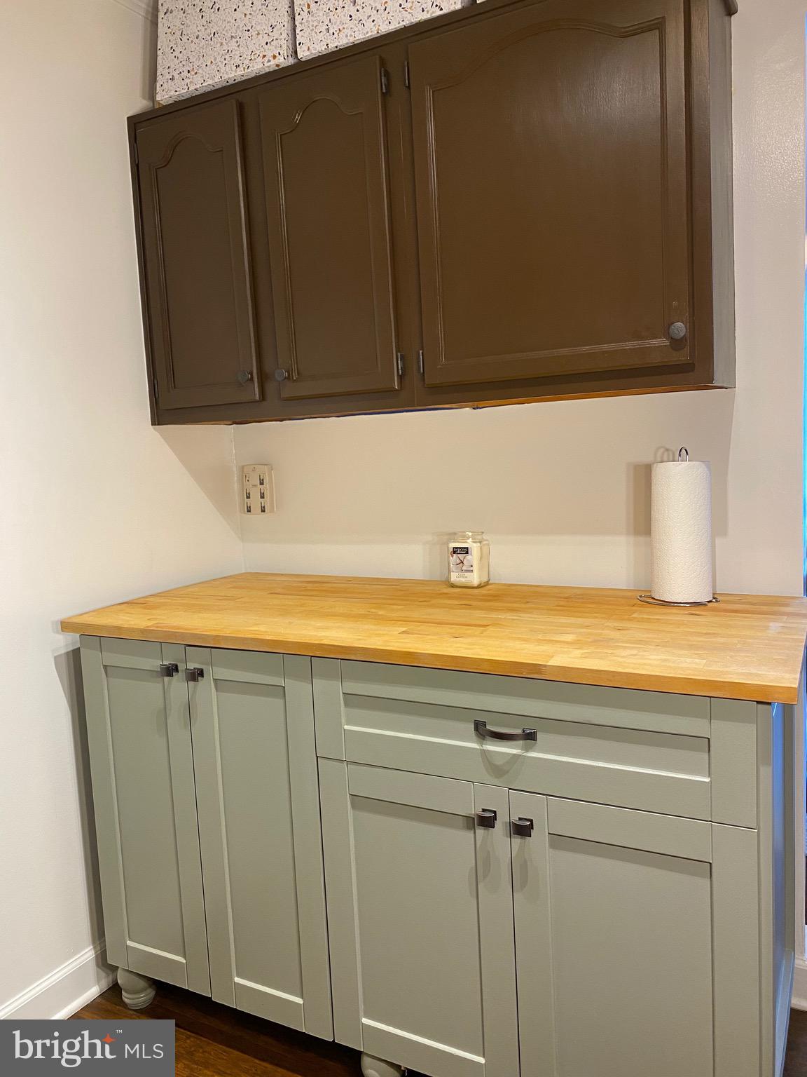 VILLAGE OF LONG REACH - Residential