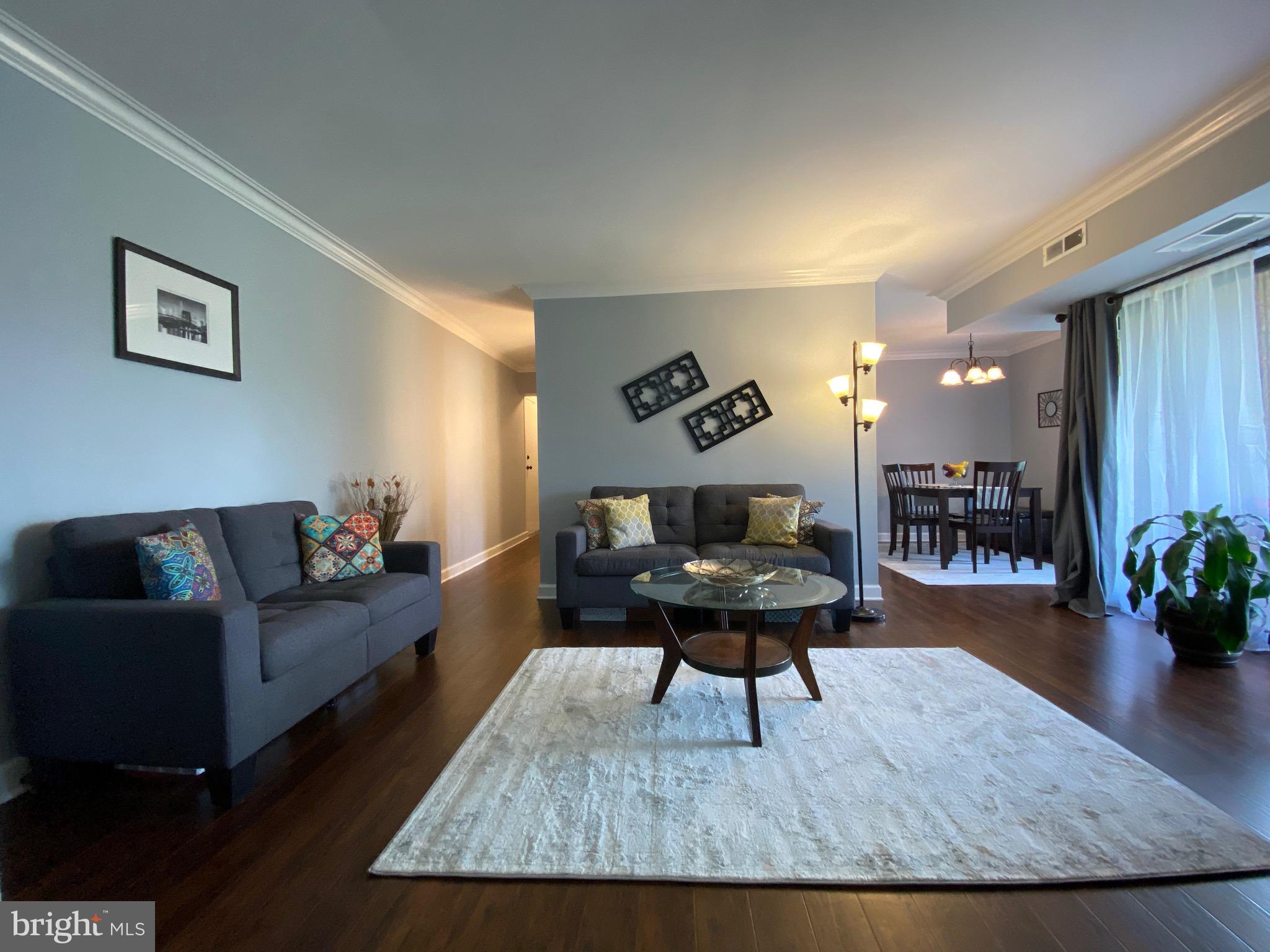 VILLAGE OF LONG REACH - Residential