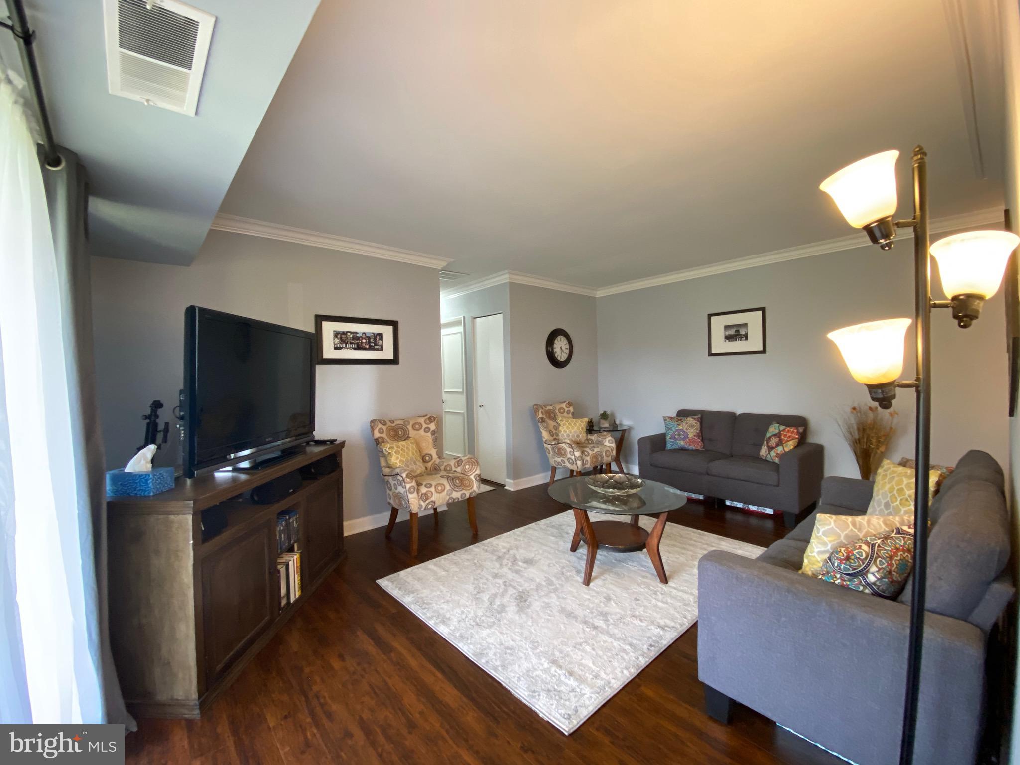 VILLAGE OF LONG REACH - Residential