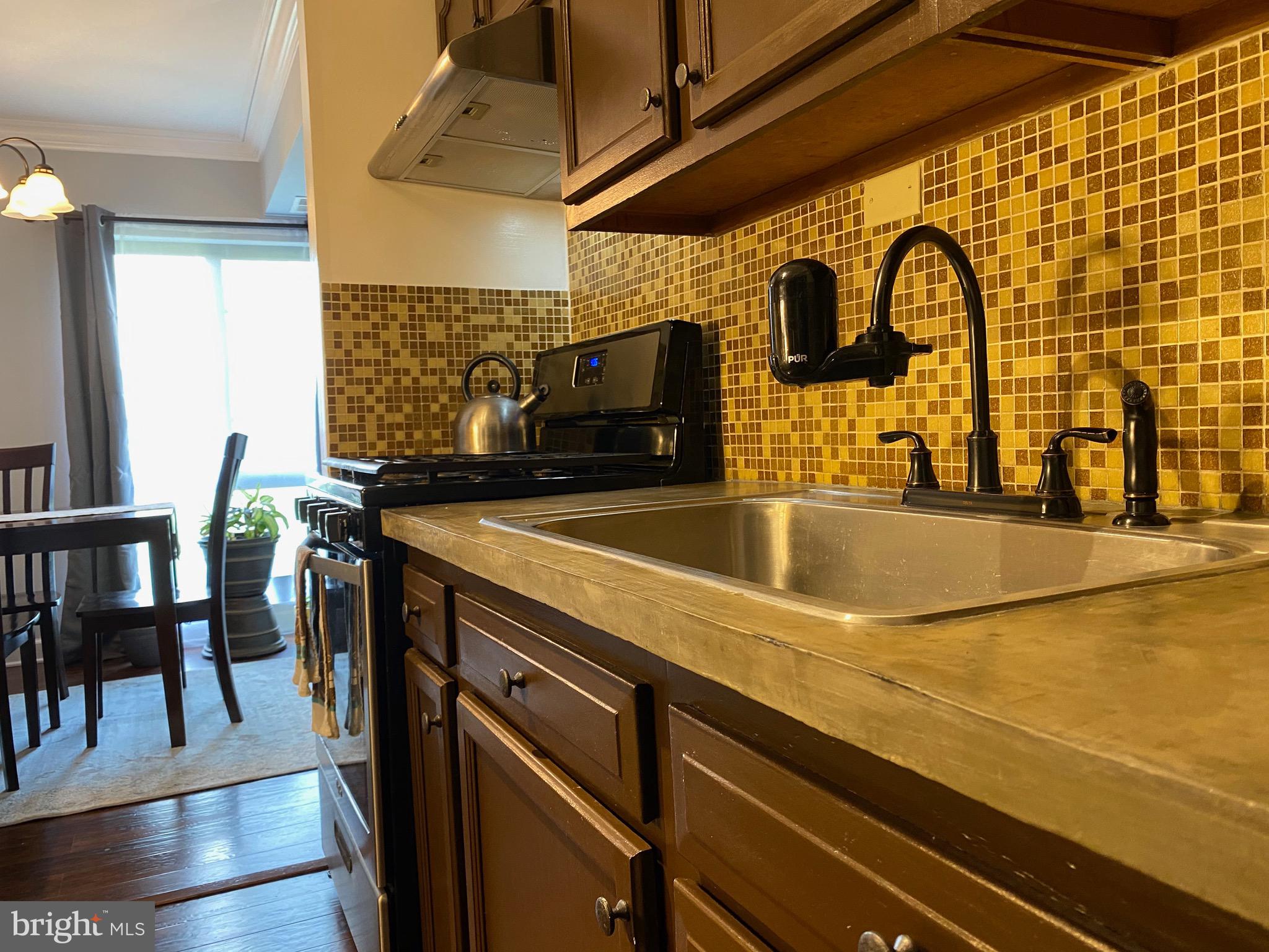 VILLAGE OF LONG REACH - Residential