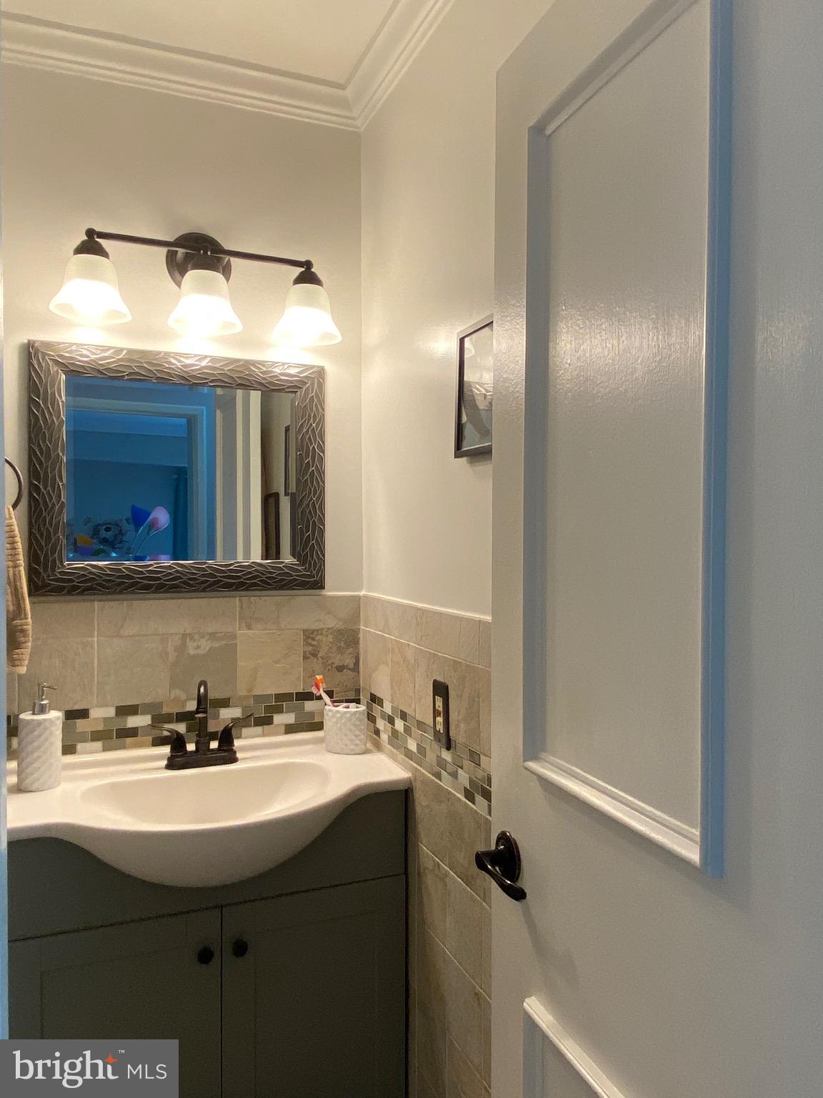 VILLAGE OF LONG REACH - Residential