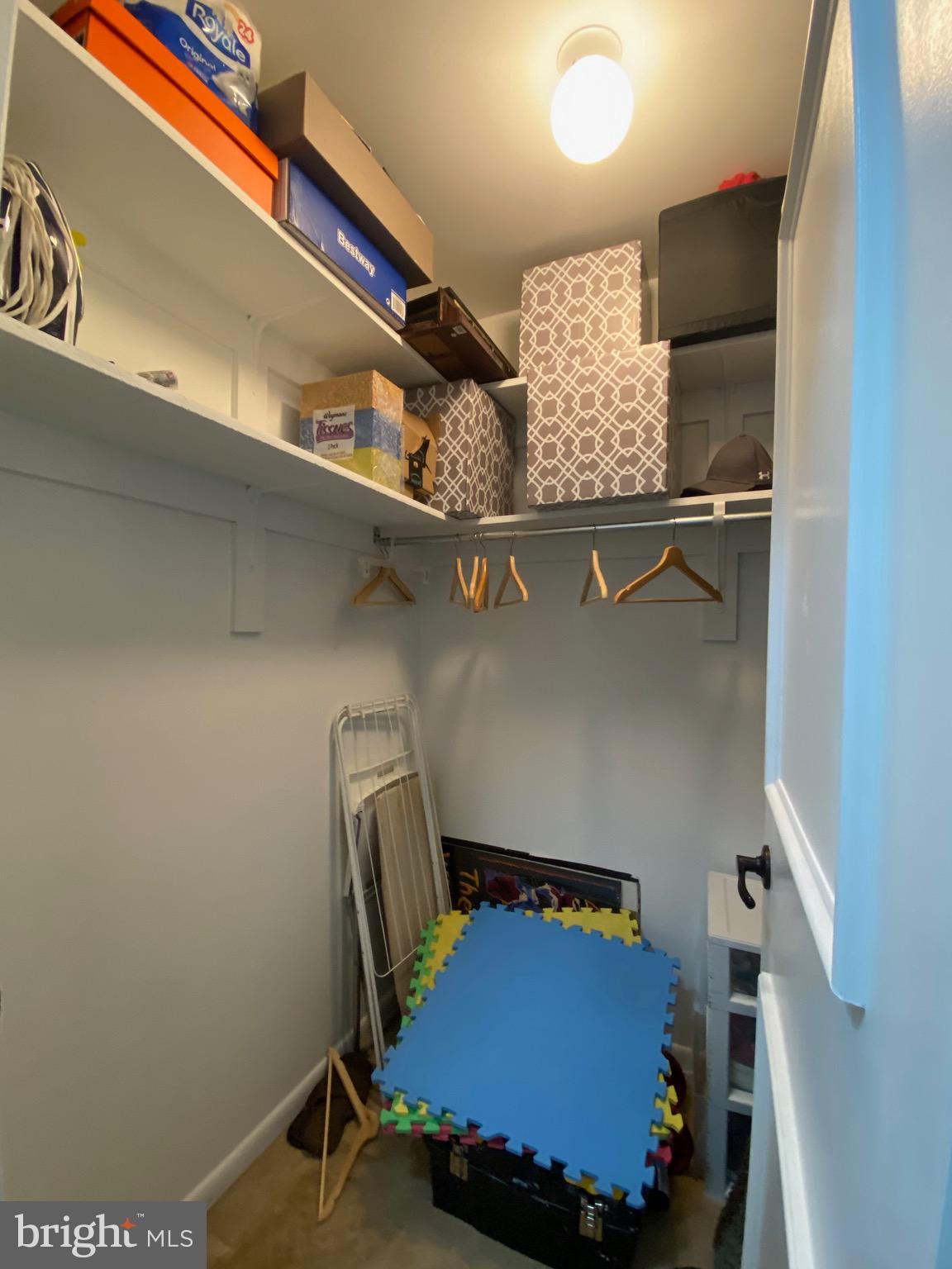 VILLAGE OF LONG REACH - Residential